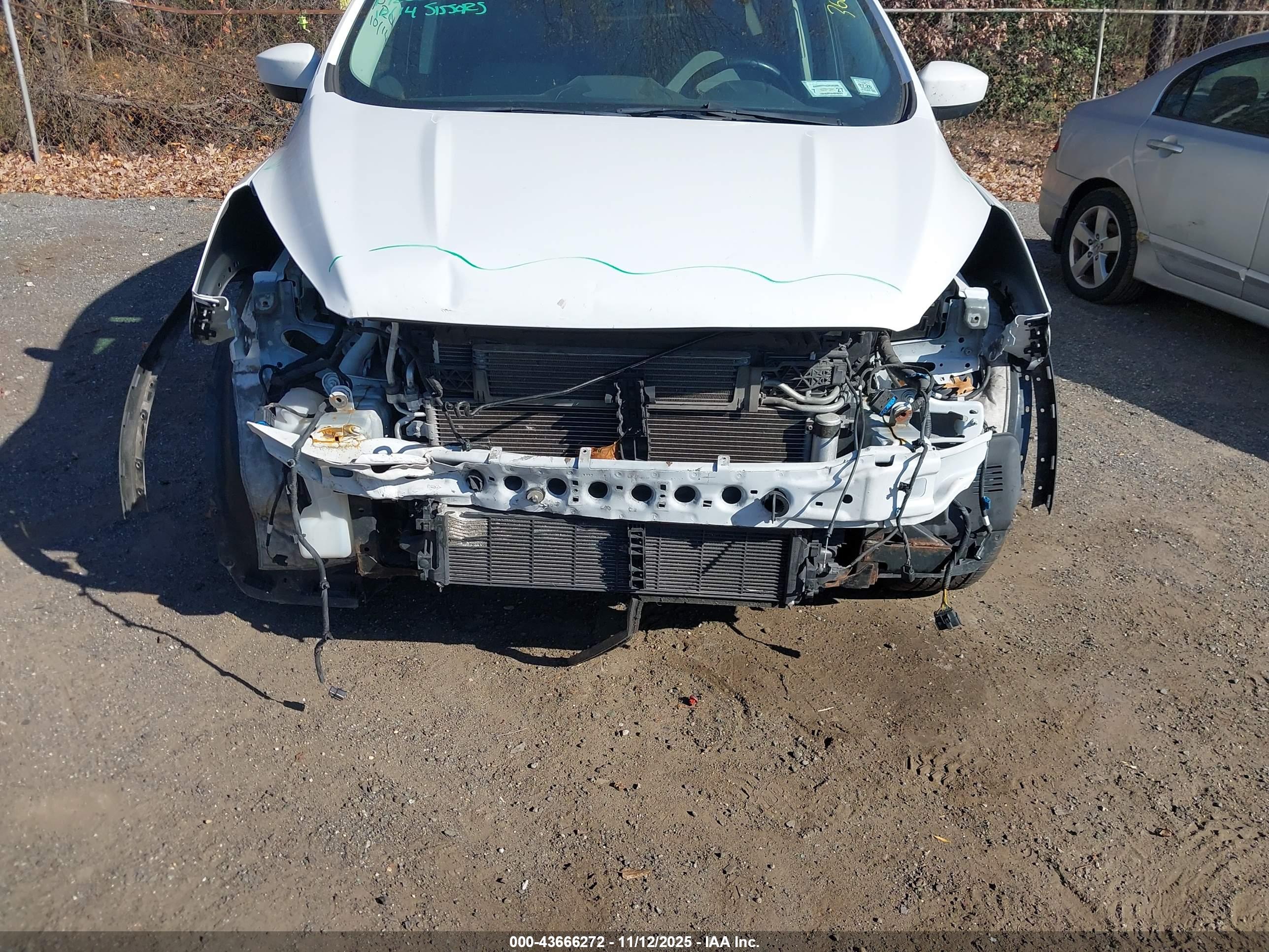 FORD ESCAPE image 6