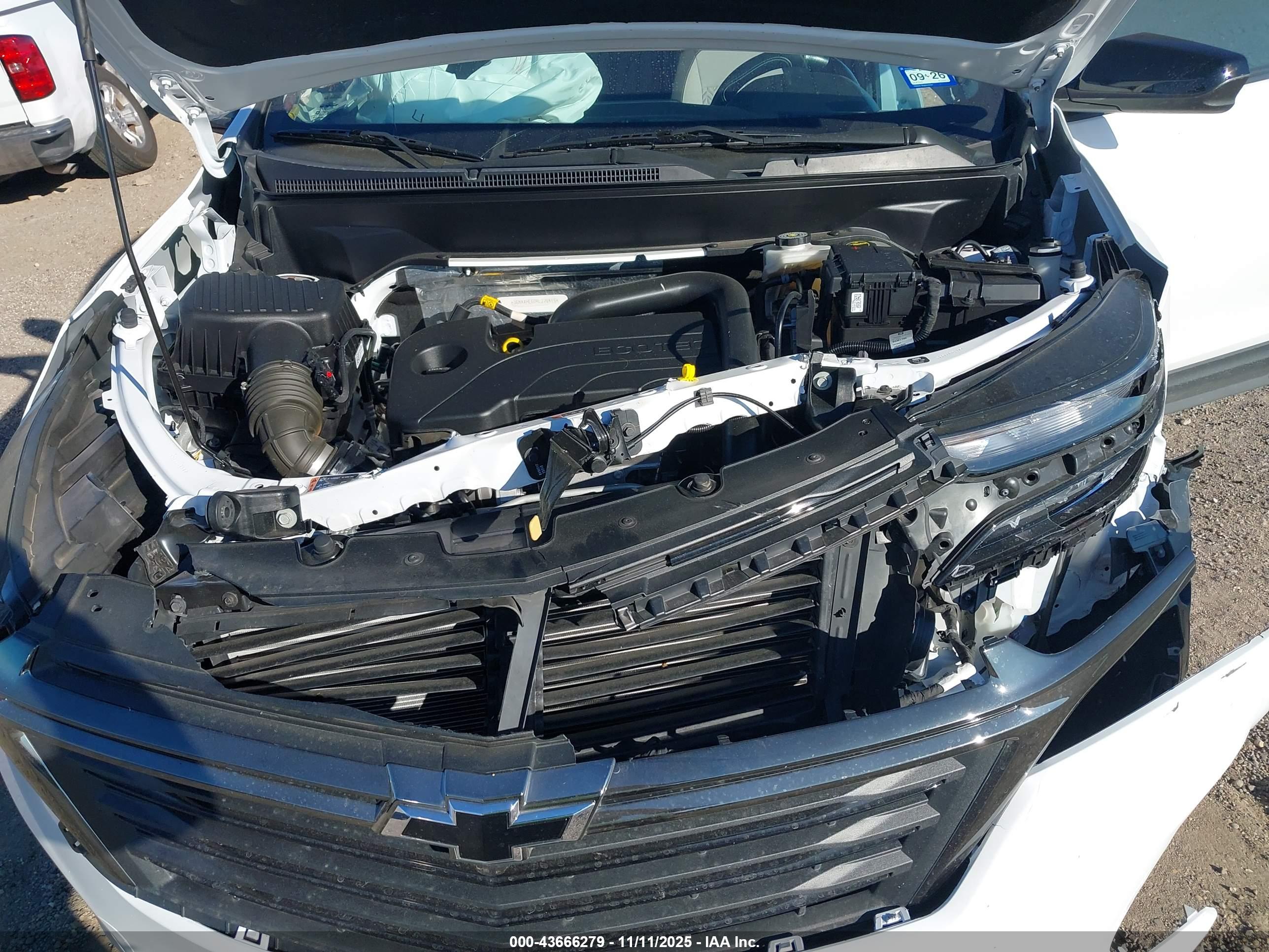 CHEVROLET EQUINOX image 10