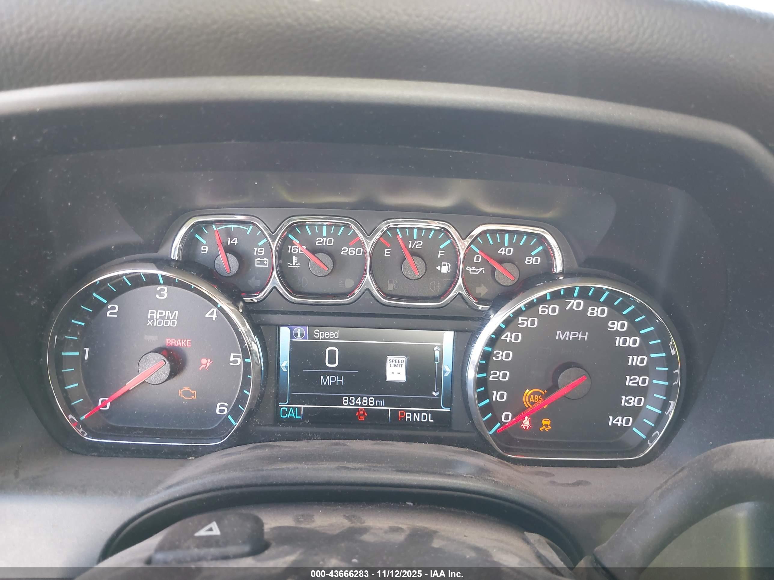 CHEVROLET SILVERADO image 7