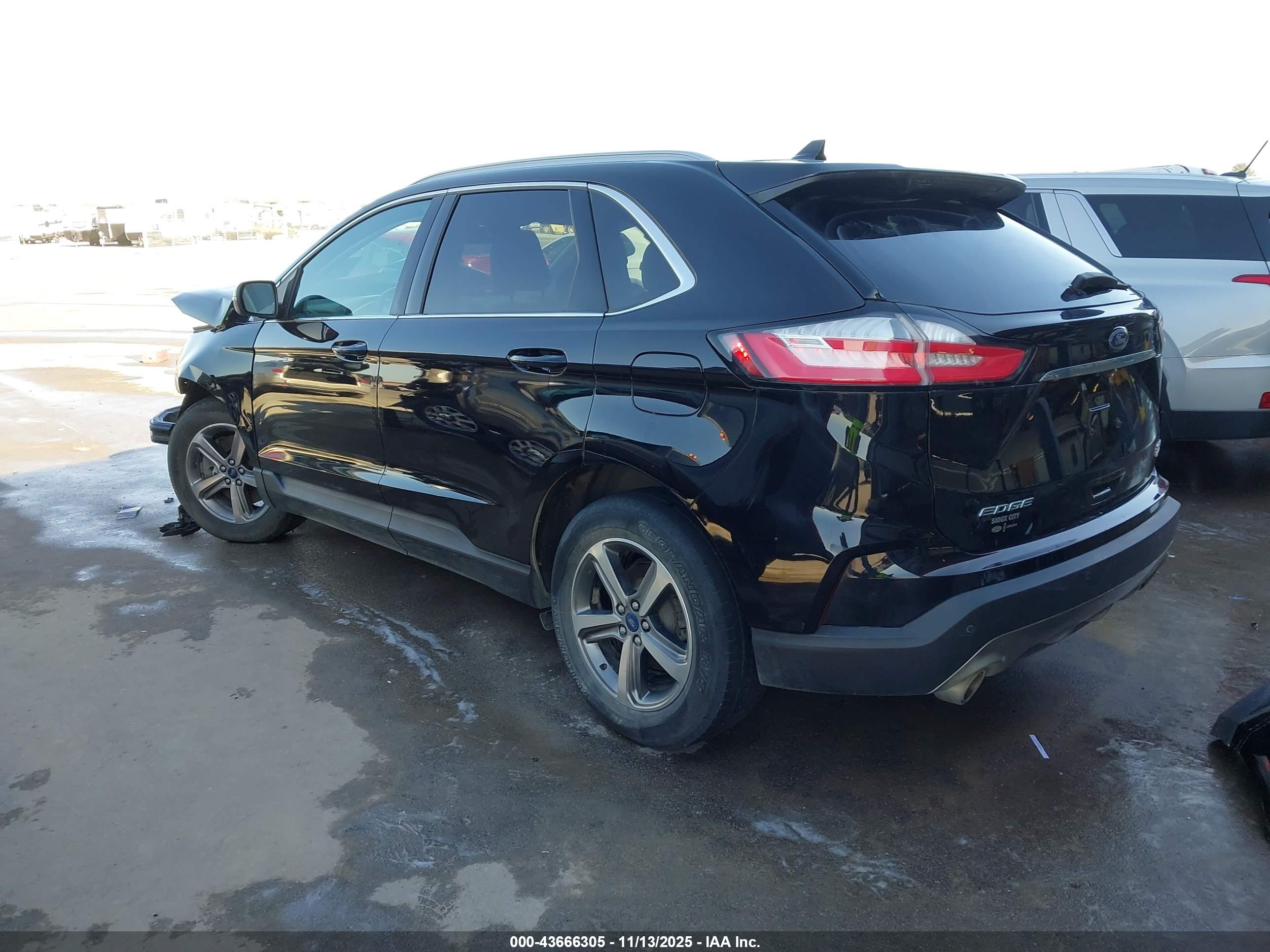 FORD EDGE image 3