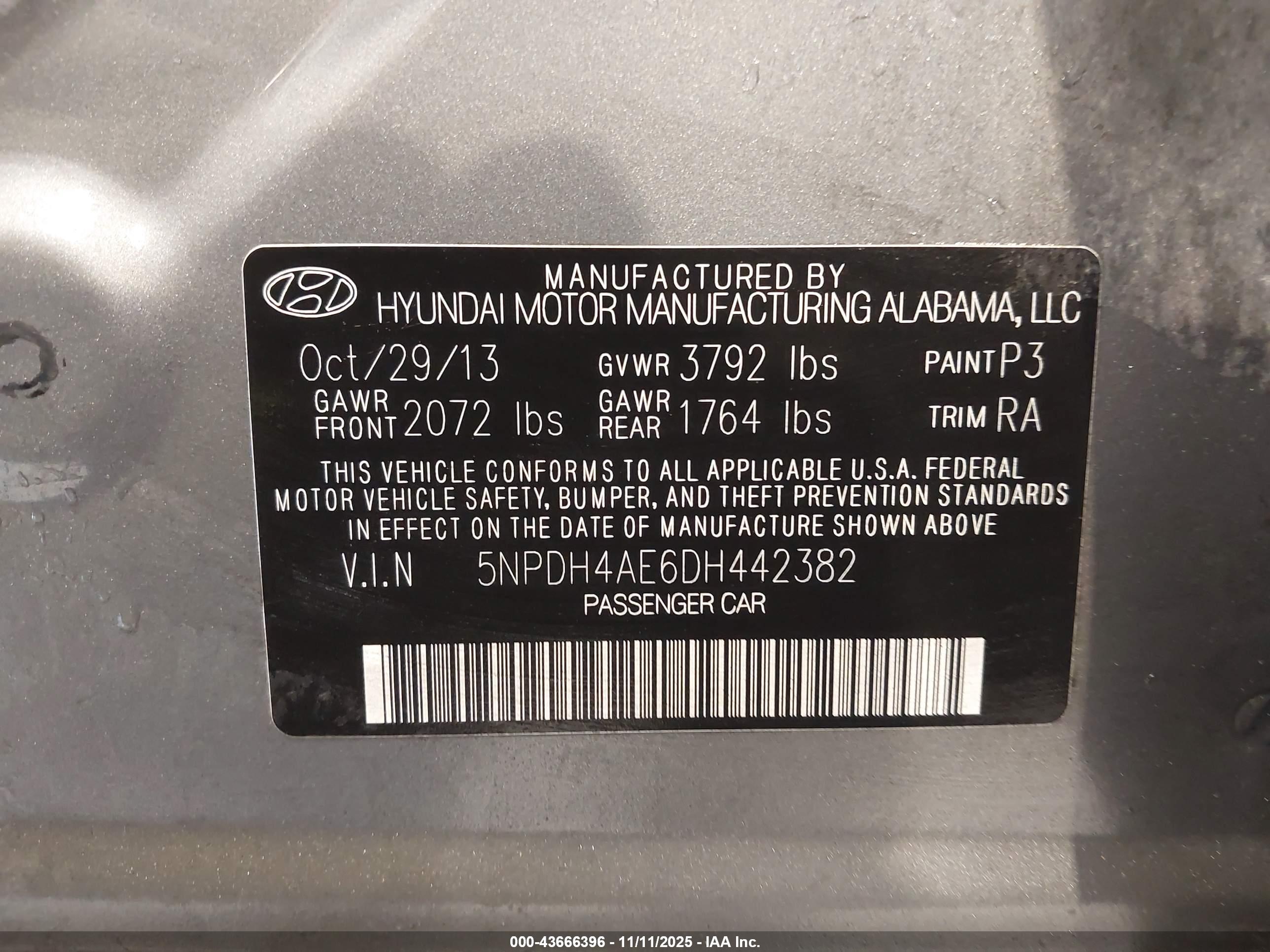 HYUNDAI ELANTRA image 9