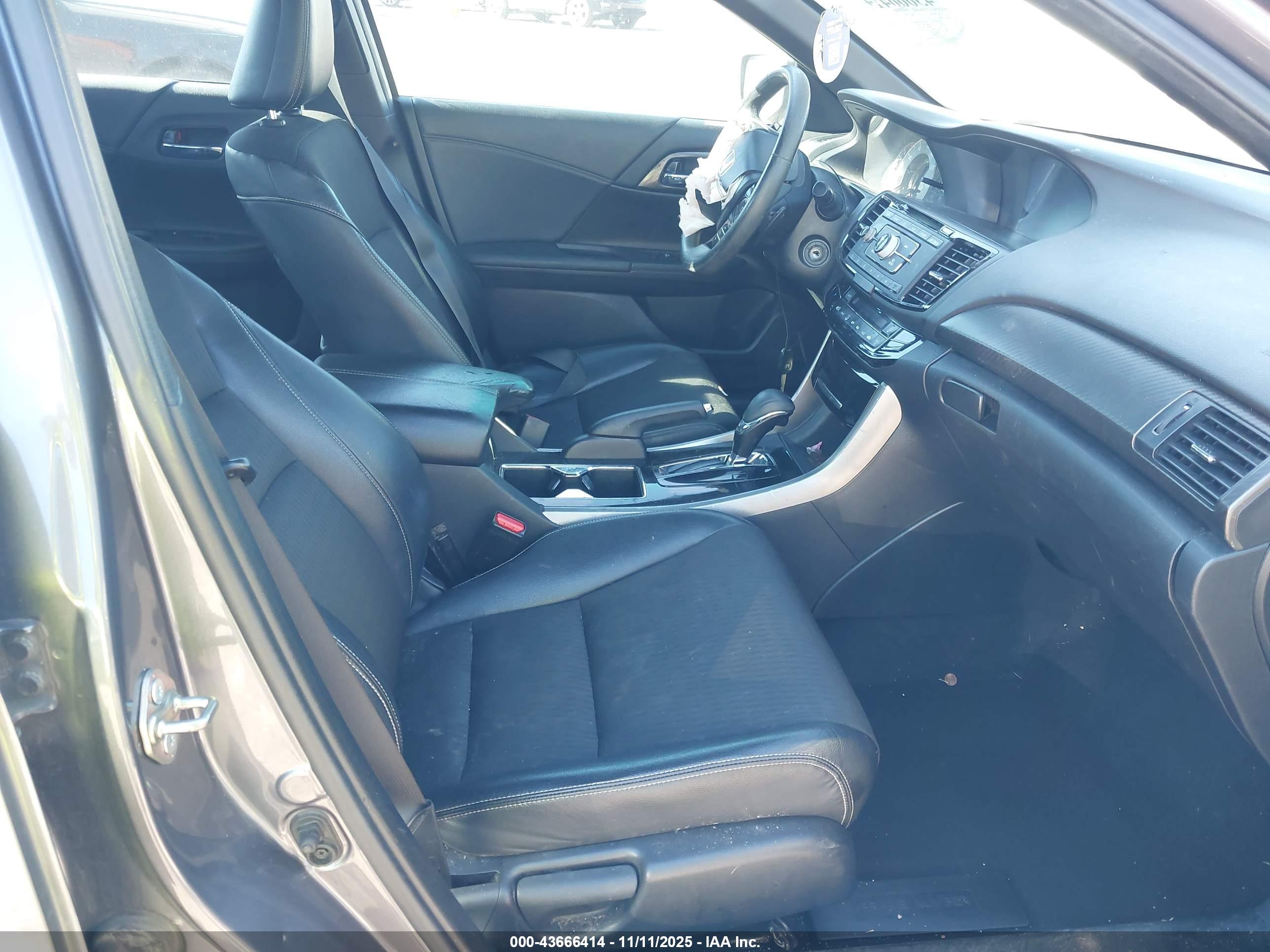 HONDA ACCORD image 5