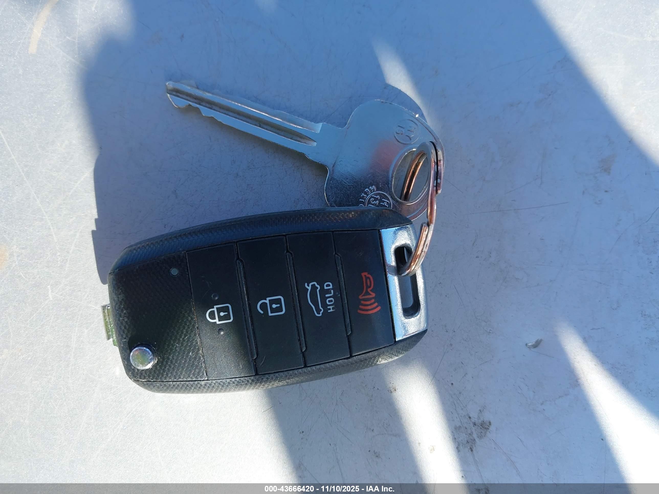KIA FORTE image 11