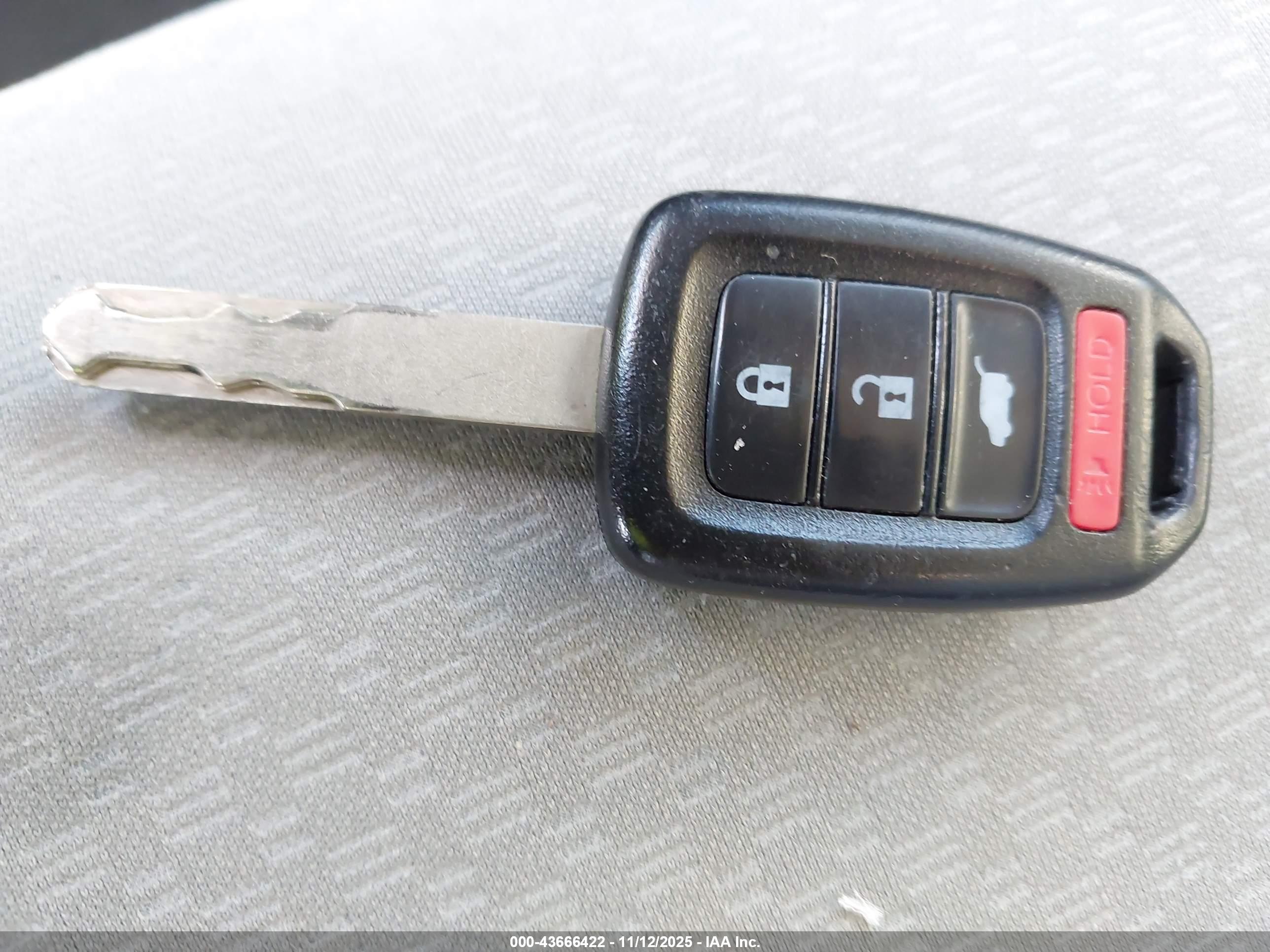 HONDA CR-V image 11