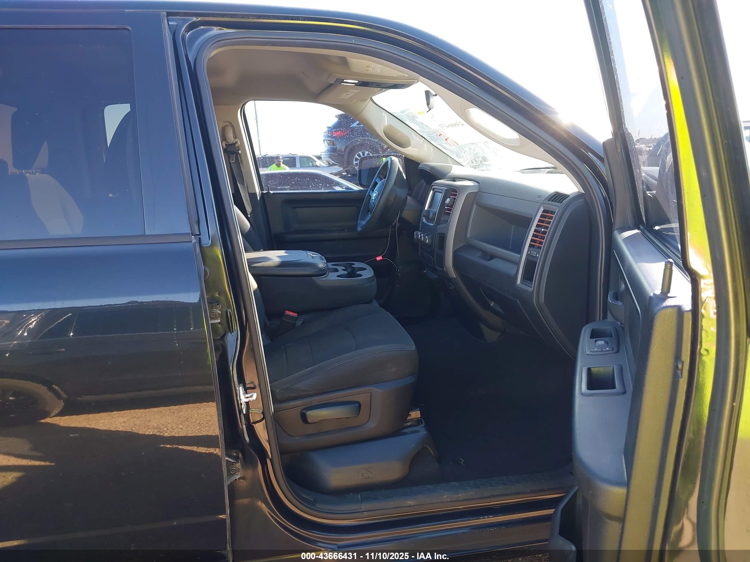 RAM 1500 image 5