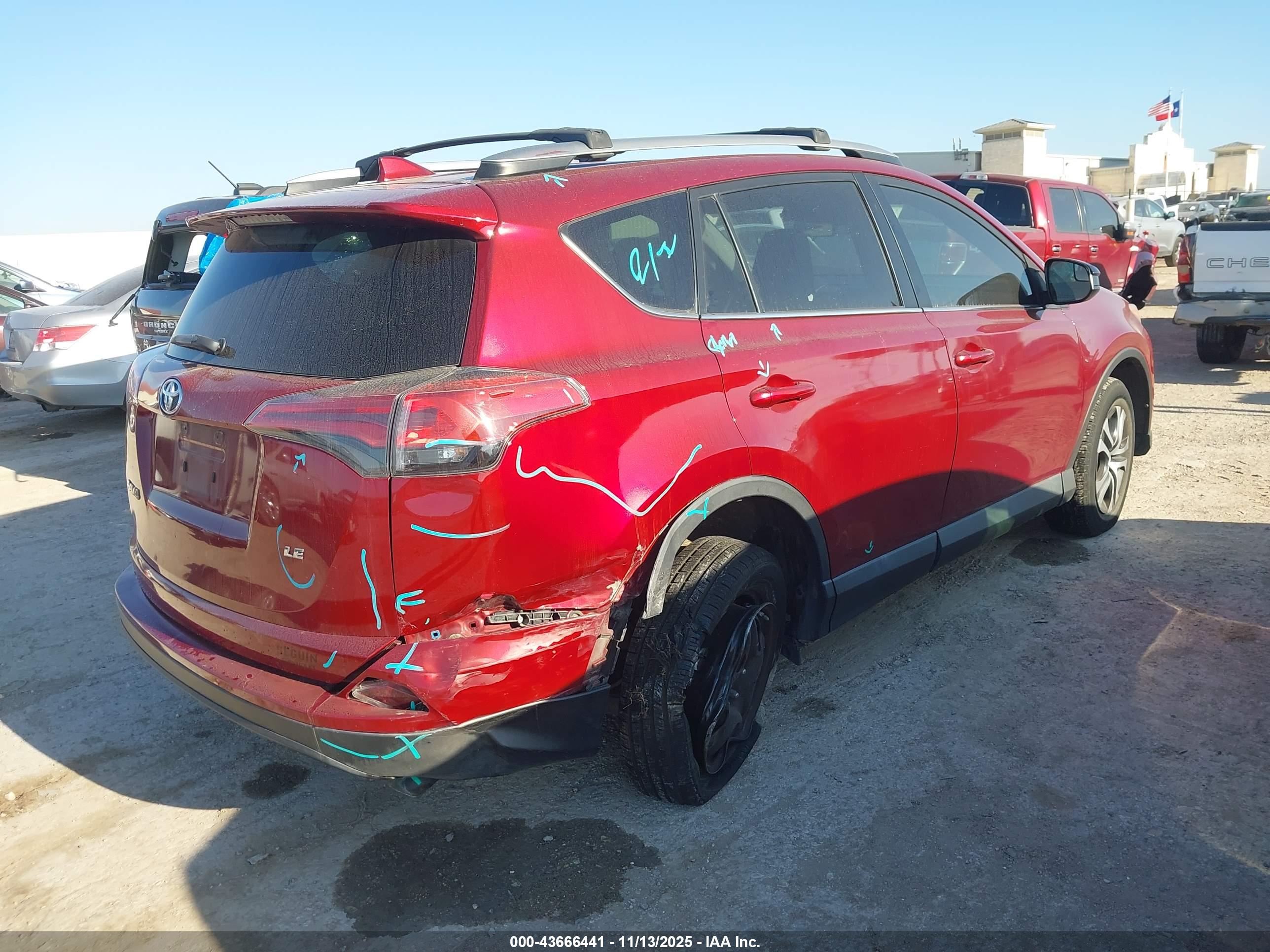 TOYOTA RAV4 image 4