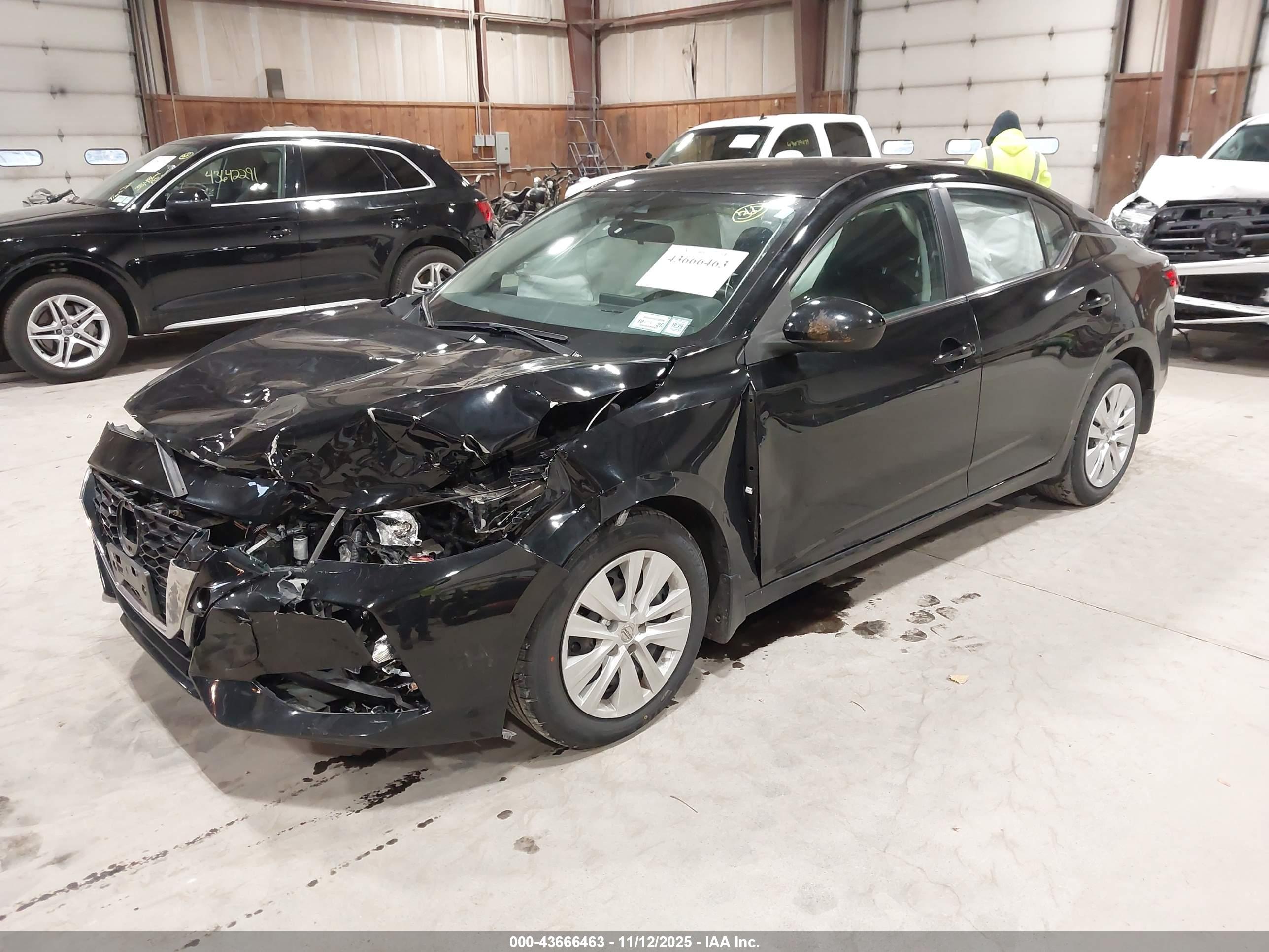 NISSAN SENTRA image 2