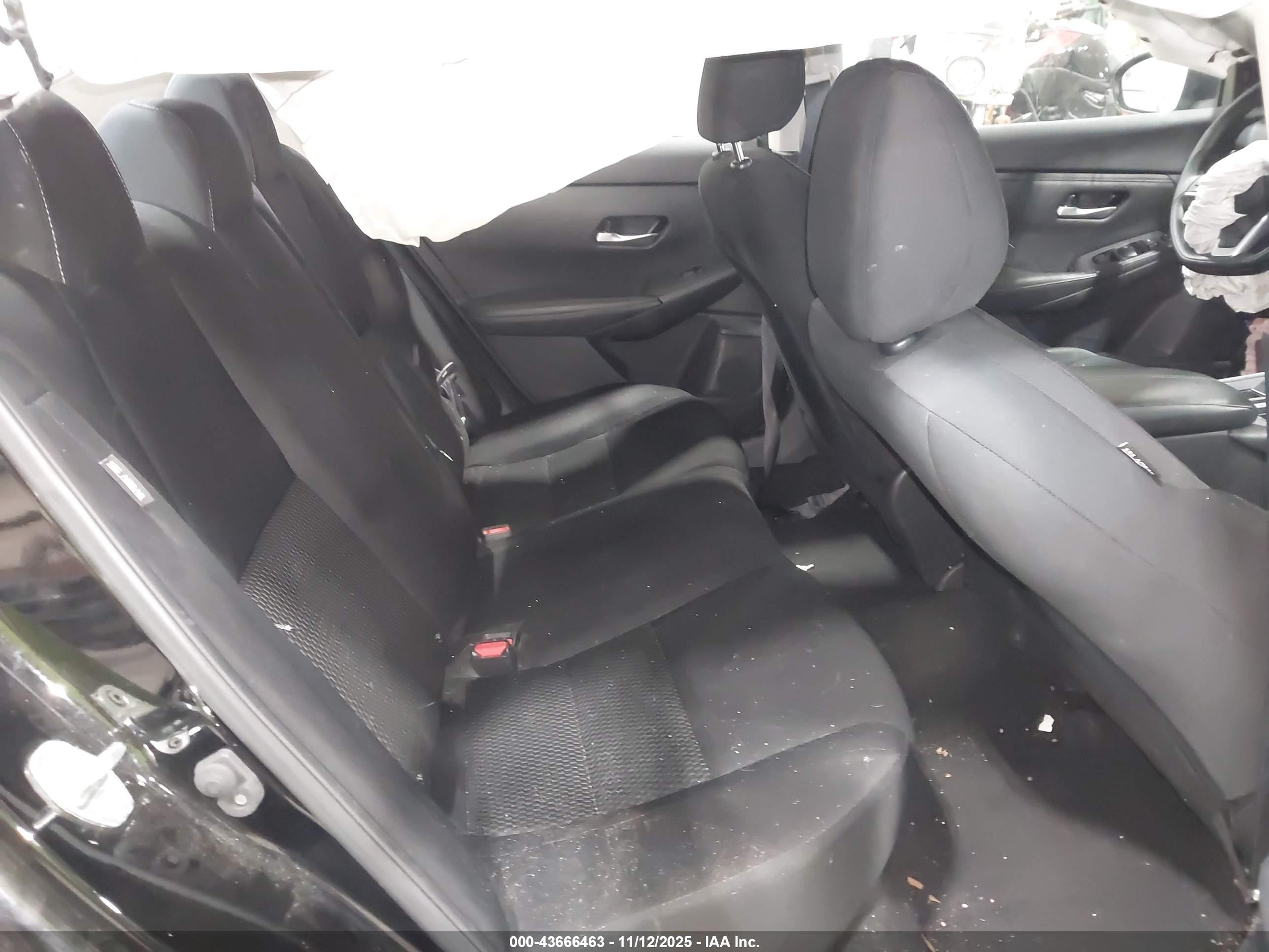 NISSAN SENTRA image 8