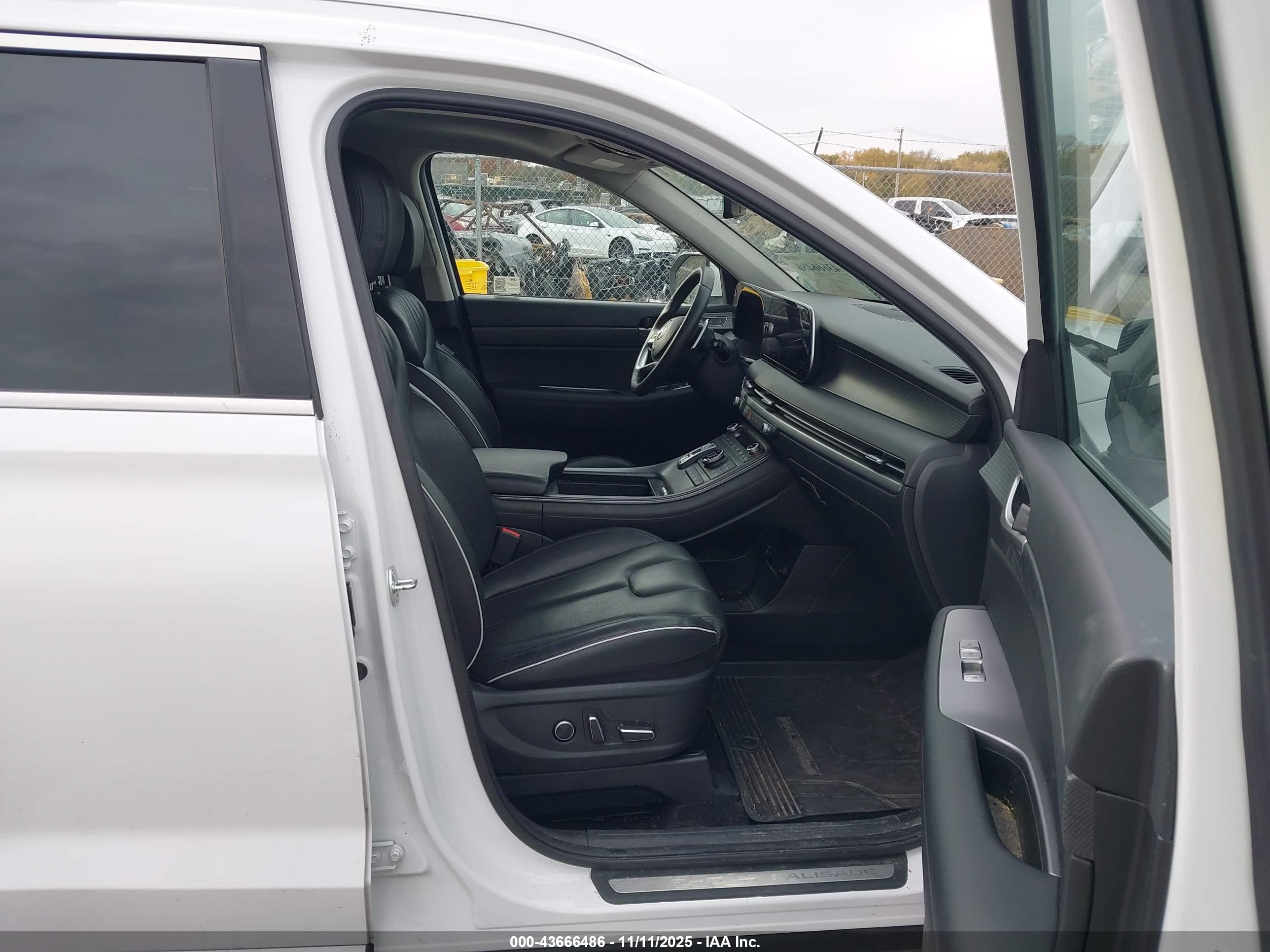 HYUNDAI PALISADE image 5