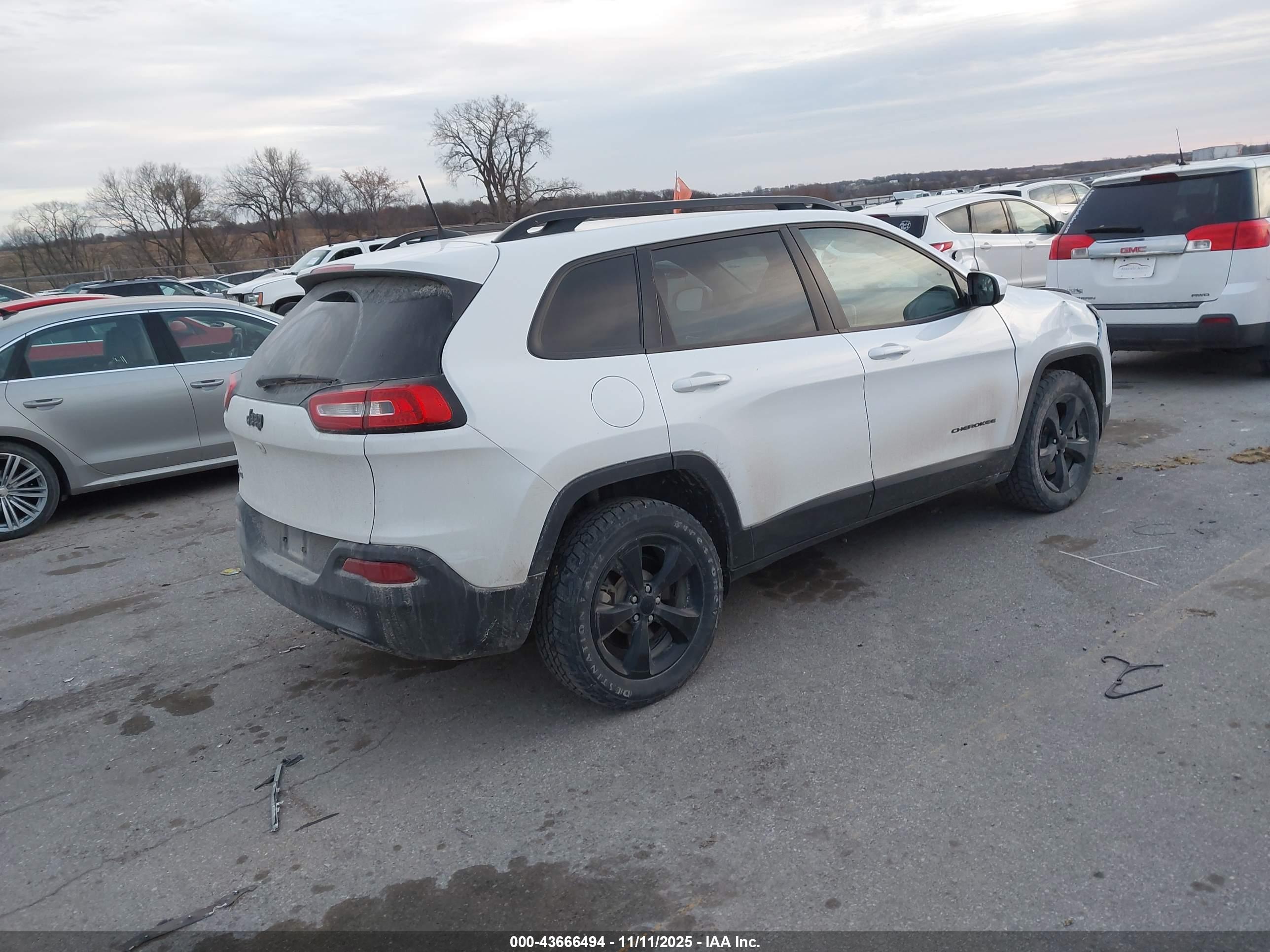 JEEP CHEROKEE image 4