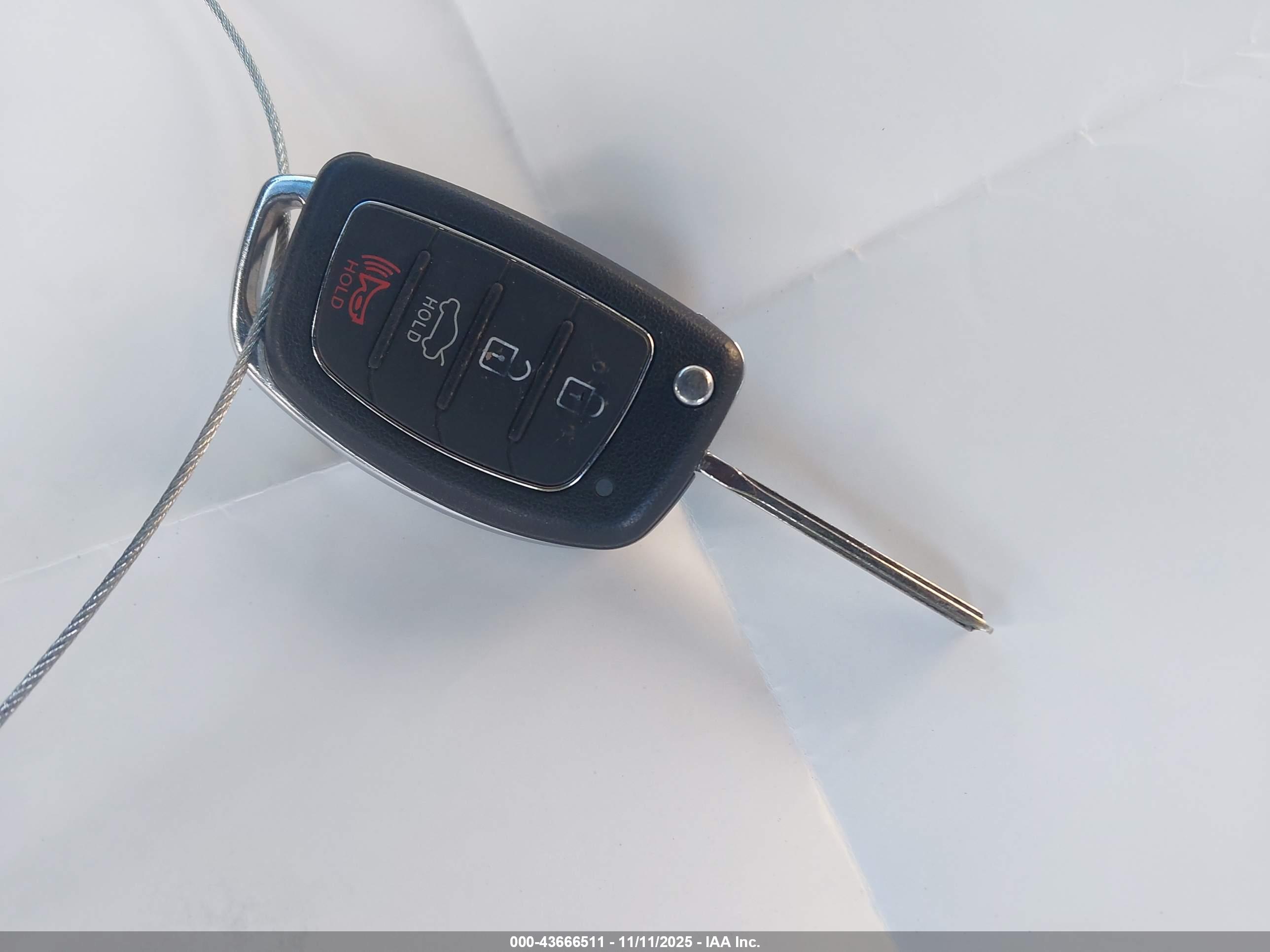HYUNDAI SONATA image 11