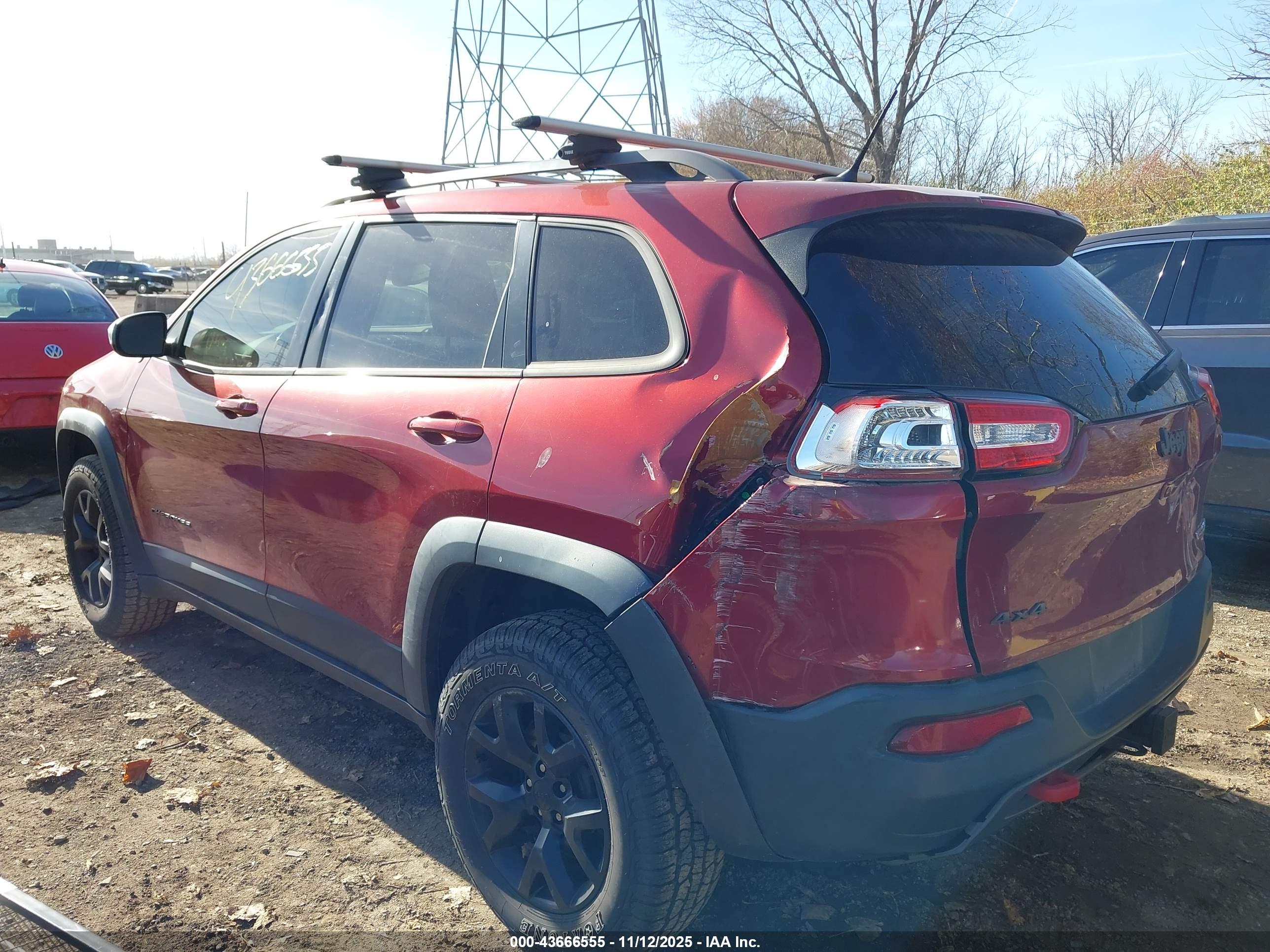 JEEP CHEROKEE image 3