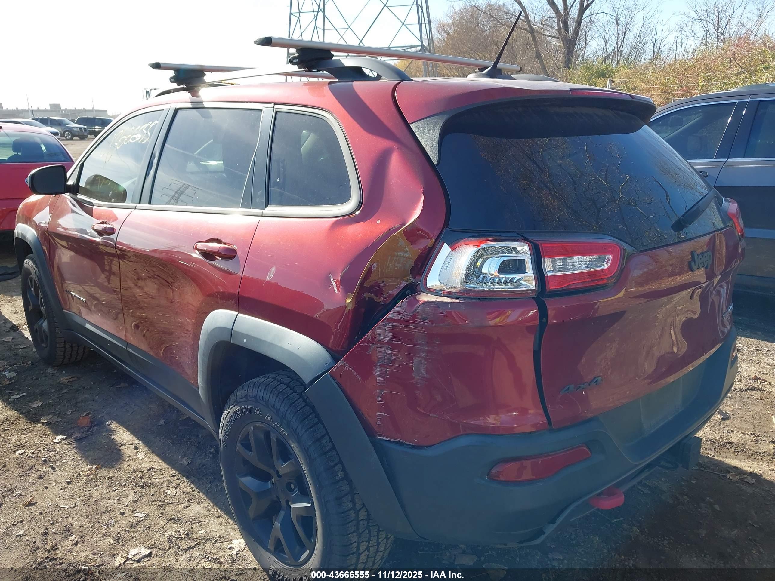 JEEP CHEROKEE image 6