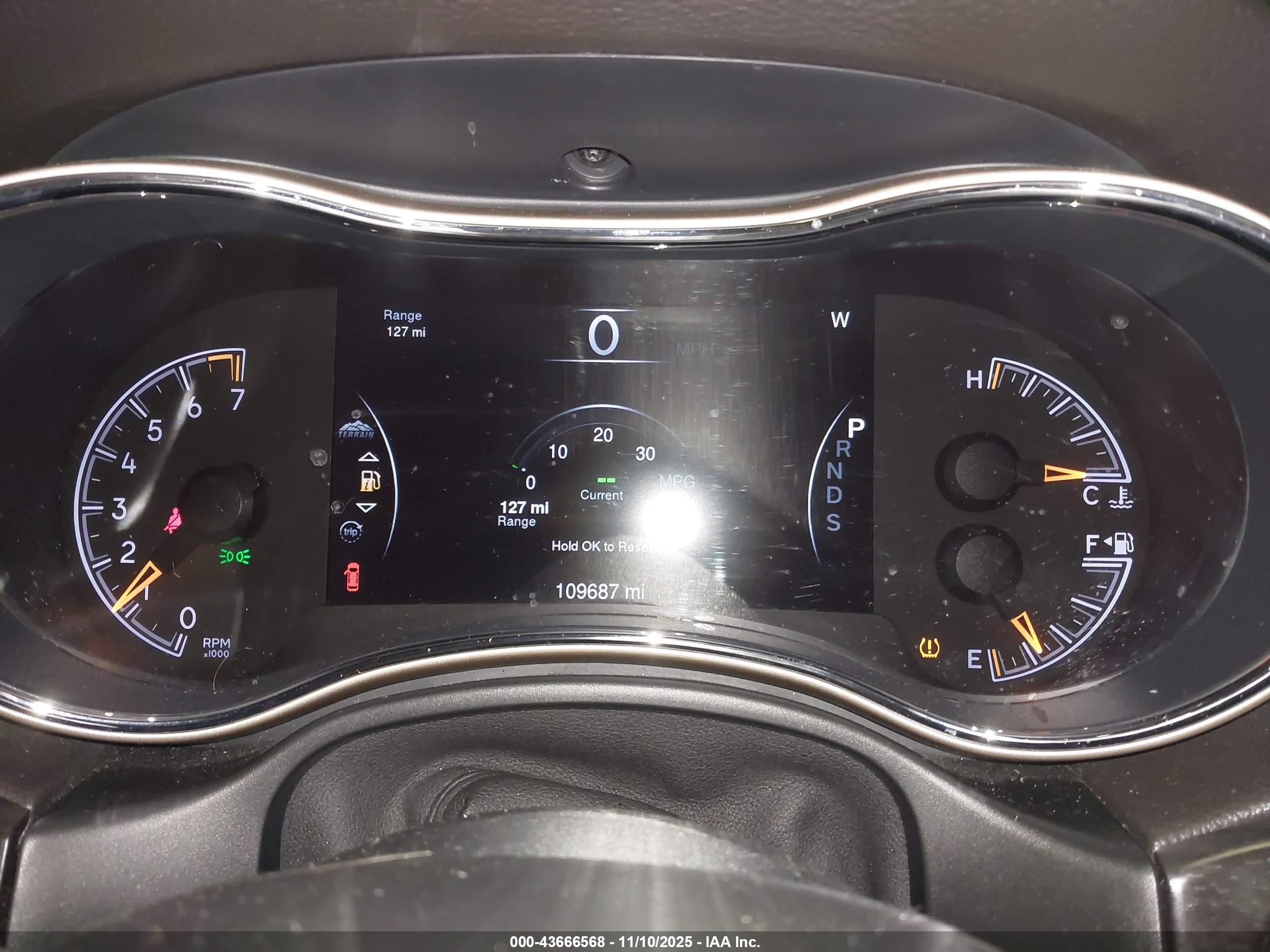 JEEP GRAND image 7