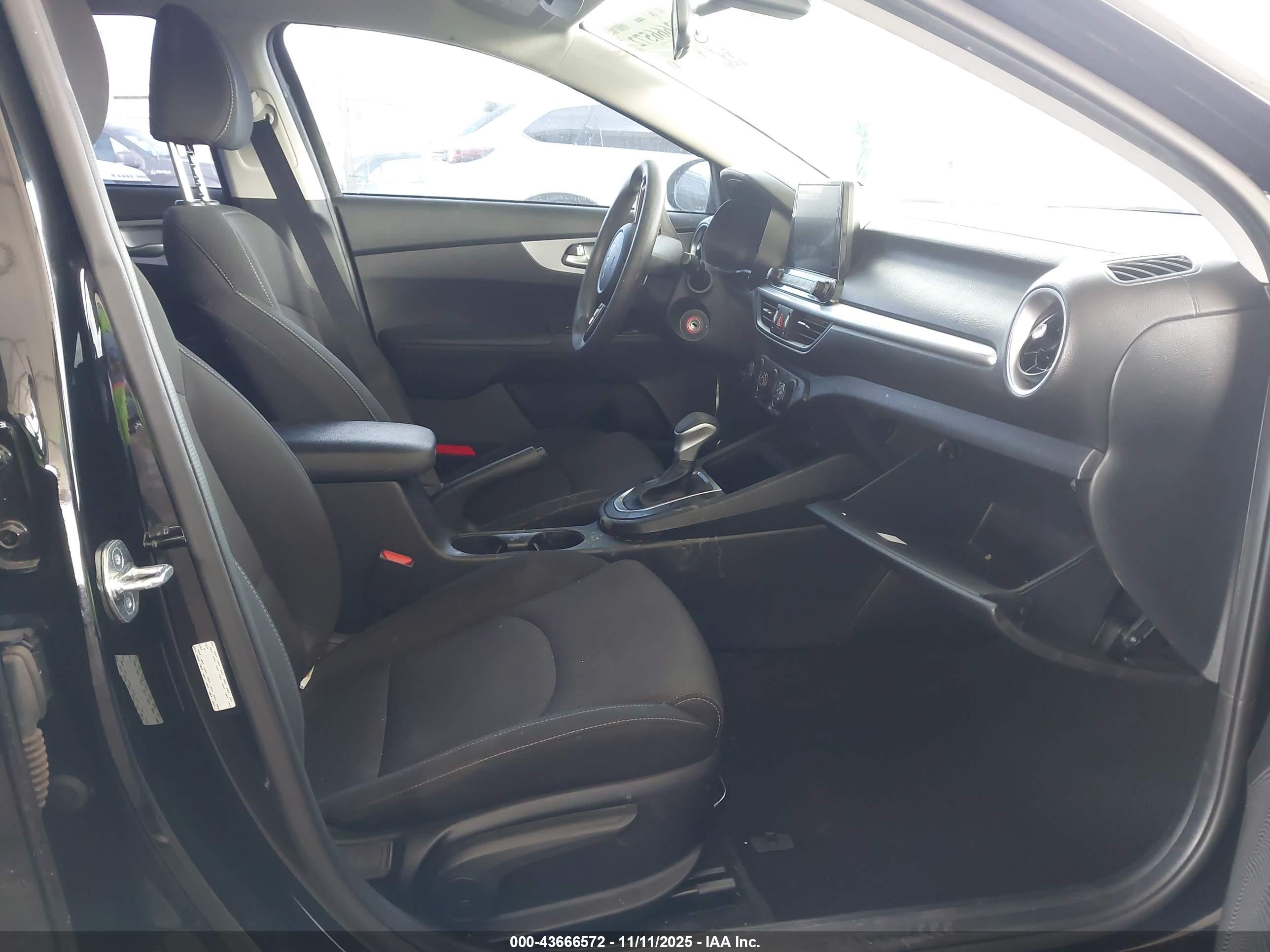 KIA FORTE image 5