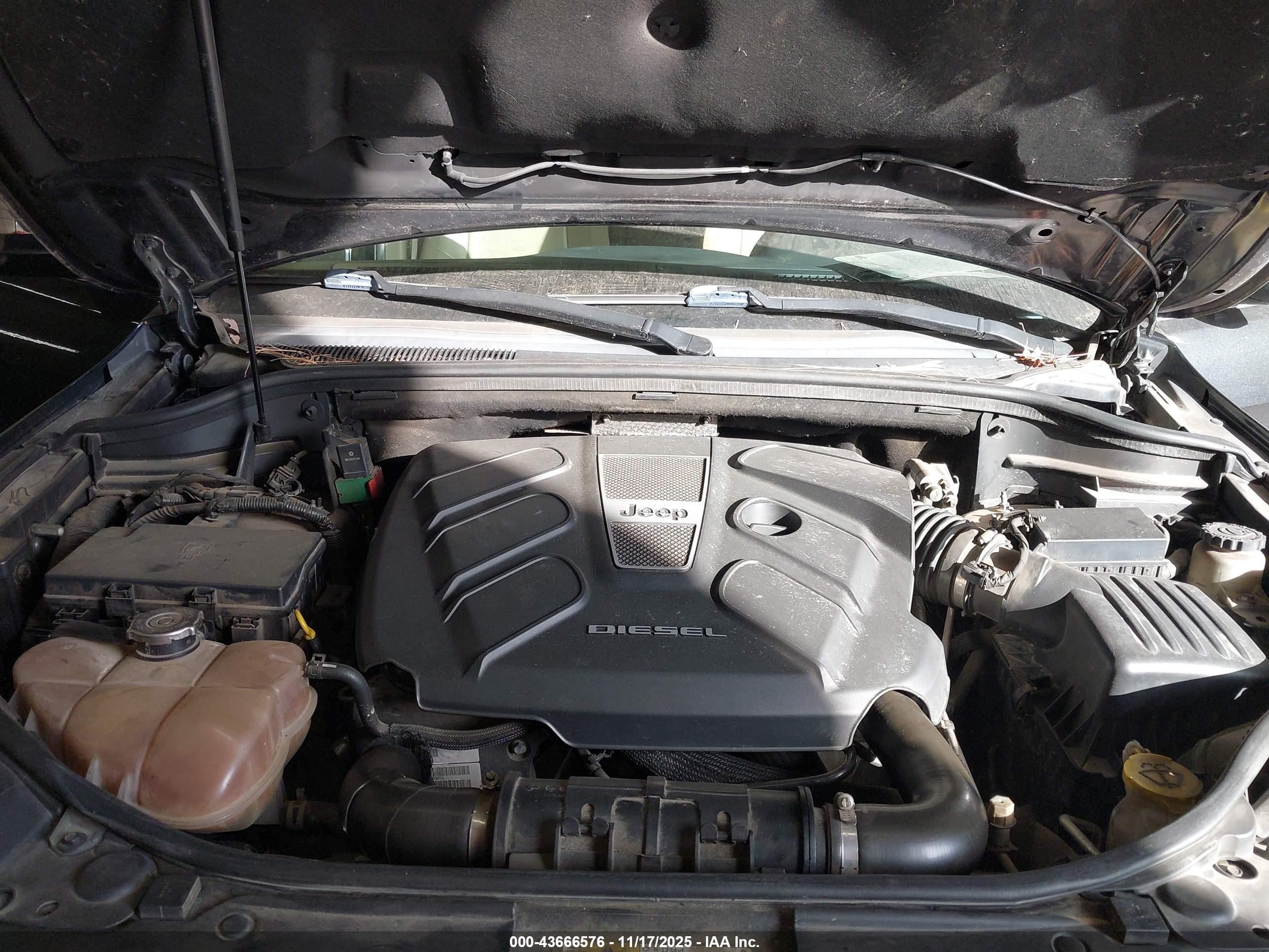 JEEP GRAND image 10