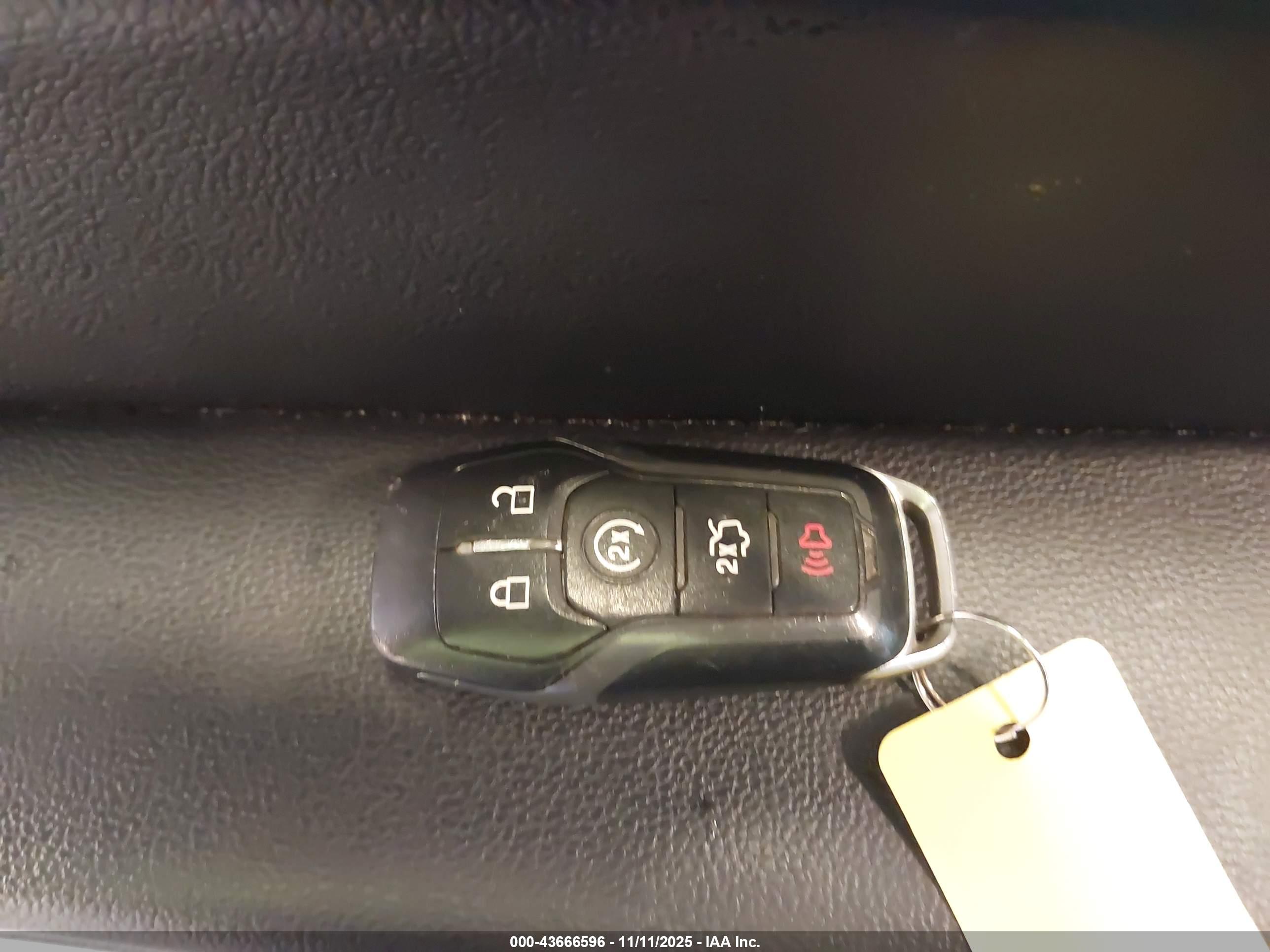 FORD EXPLORER image 11