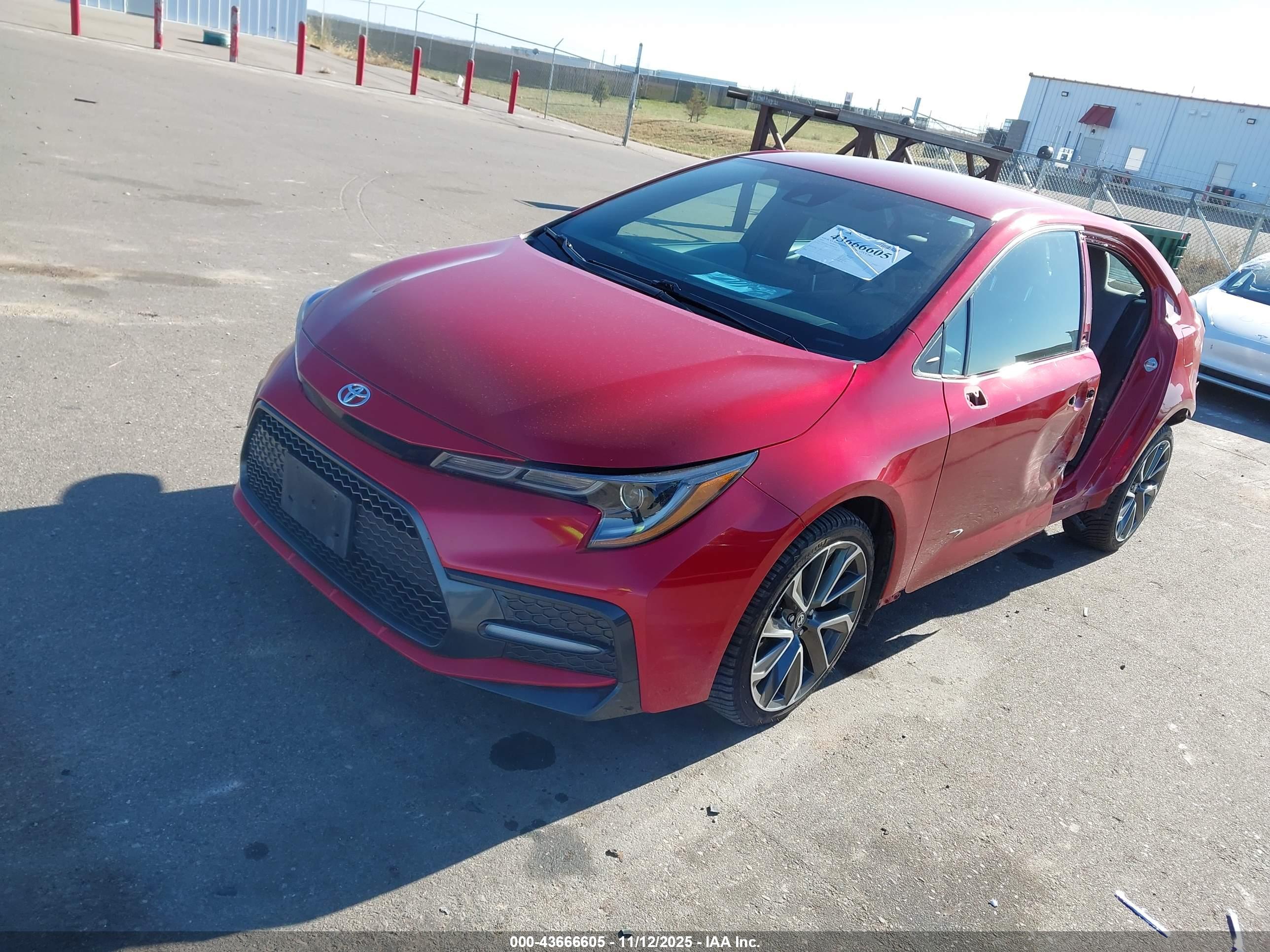 TOYOTA COROLLA image 2