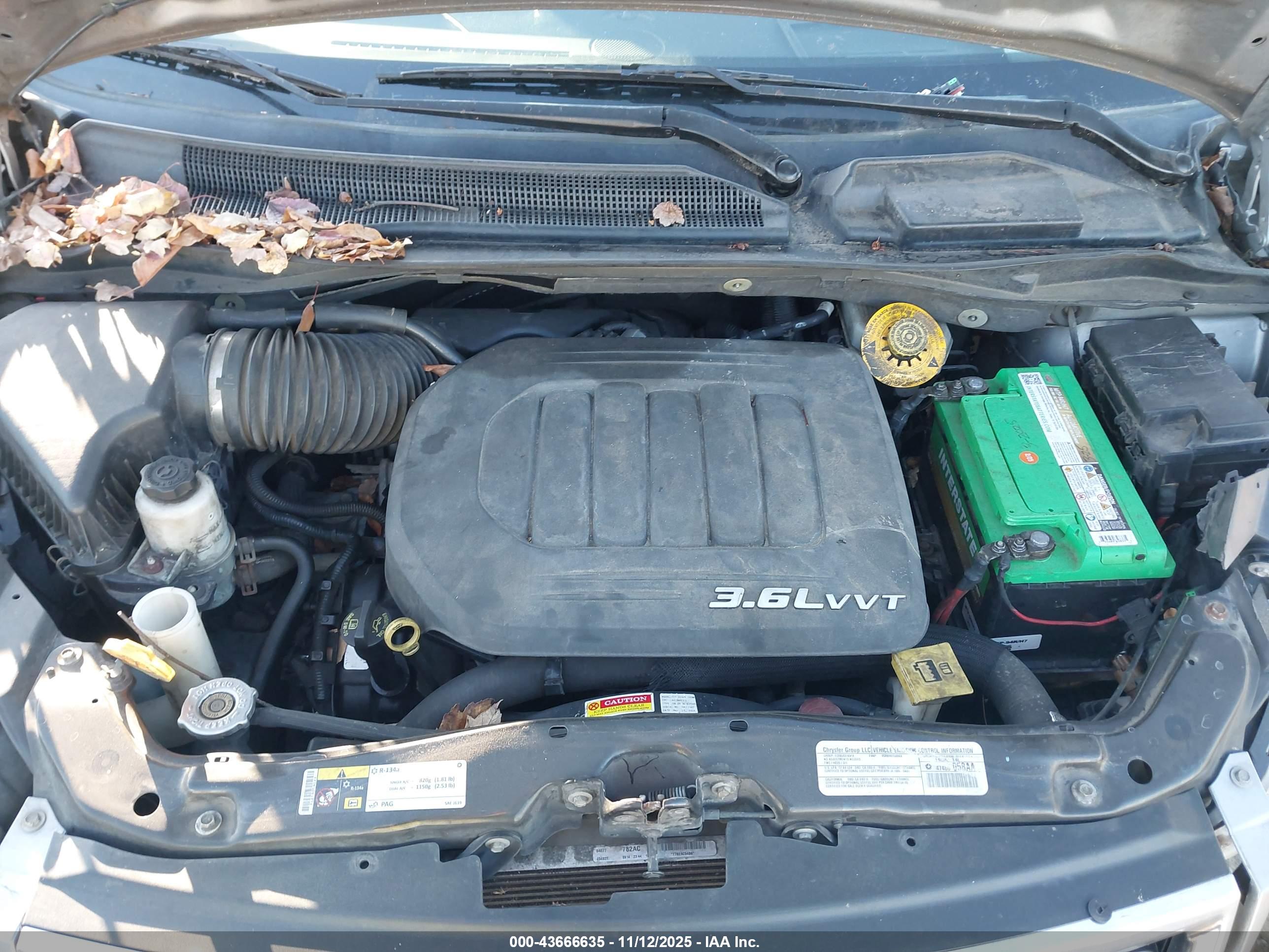 CHRYSLER TOWN image 10