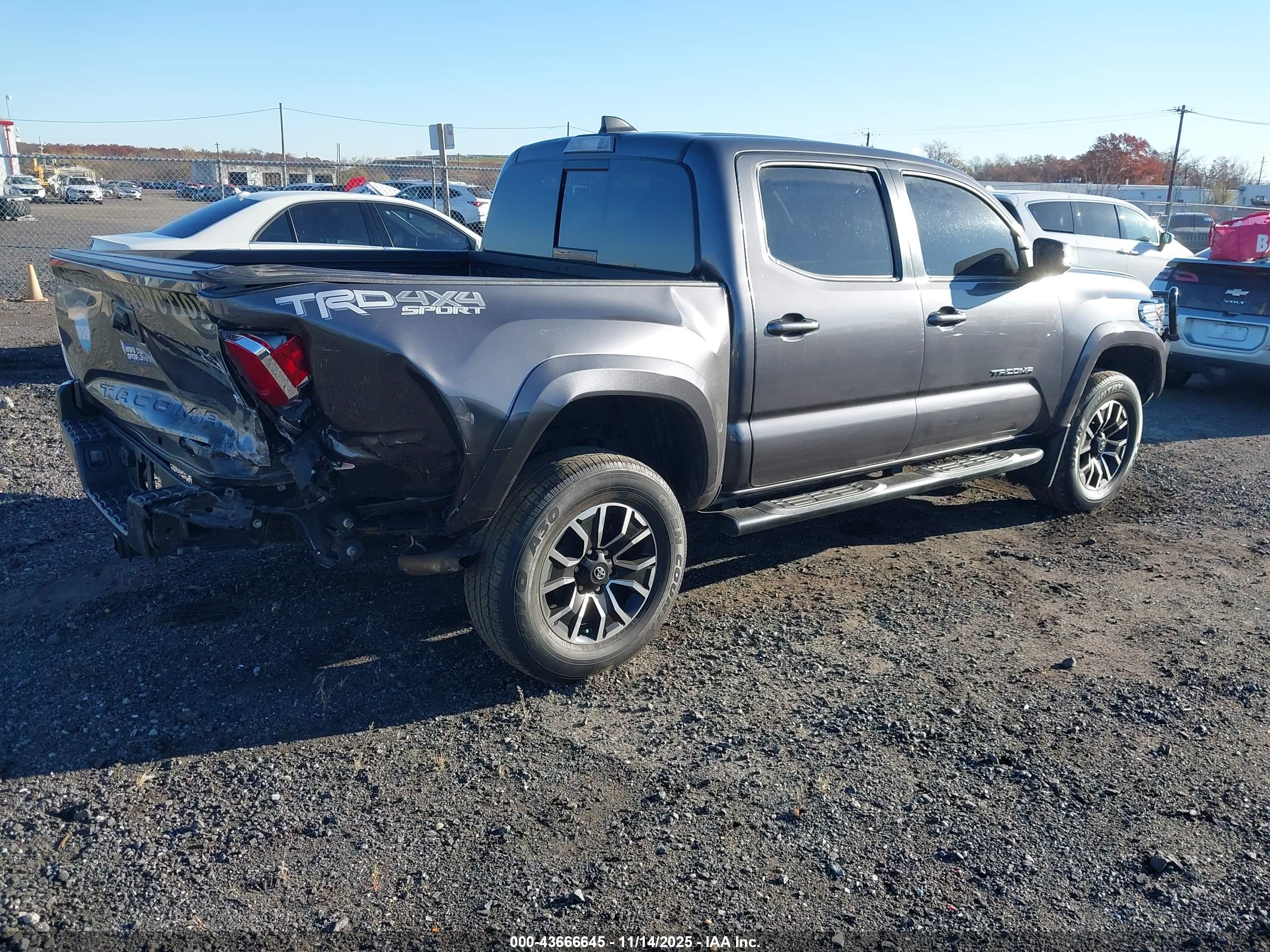 TOYOTA TACOMA image 4
