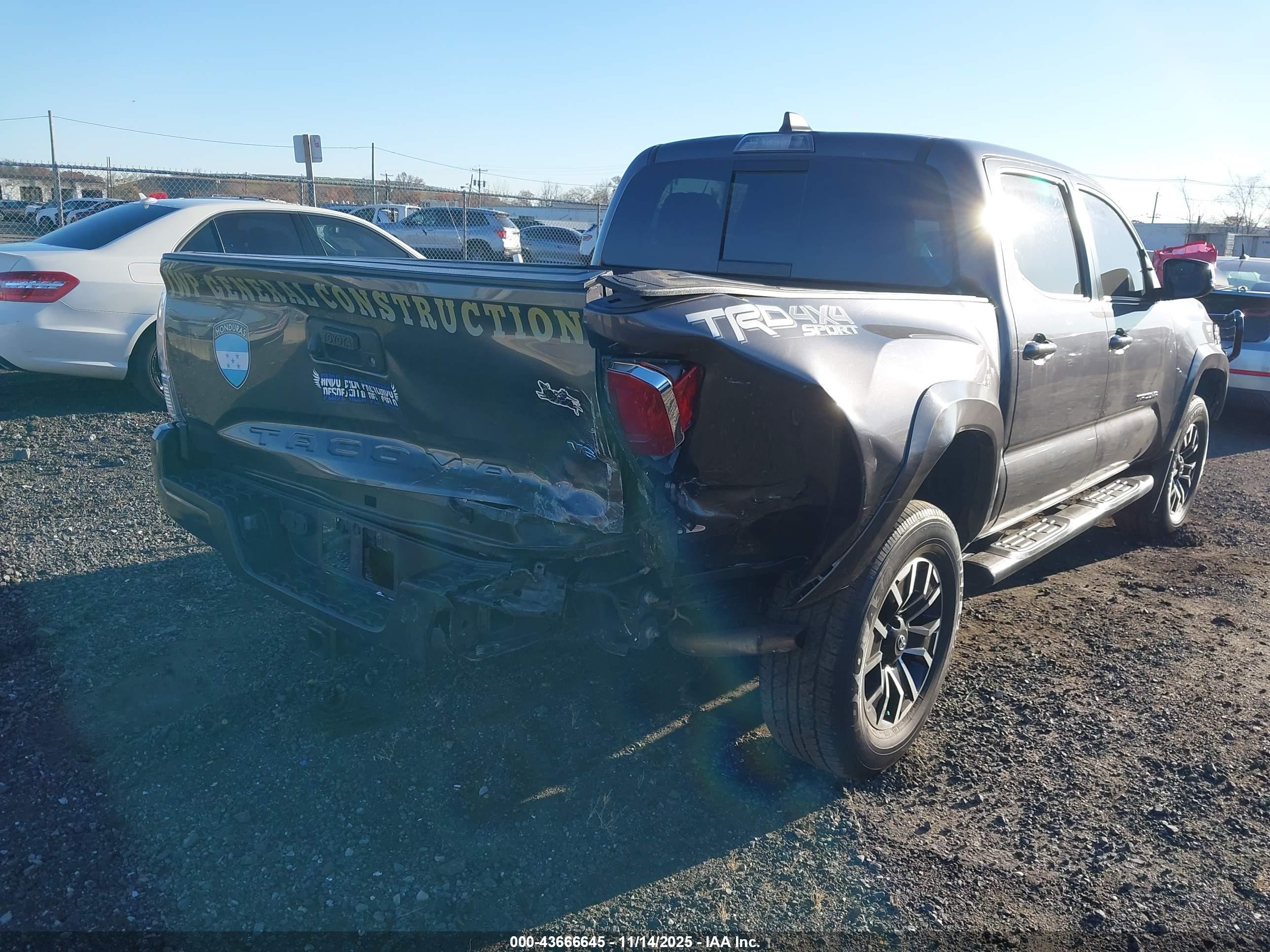 TOYOTA TACOMA image 6