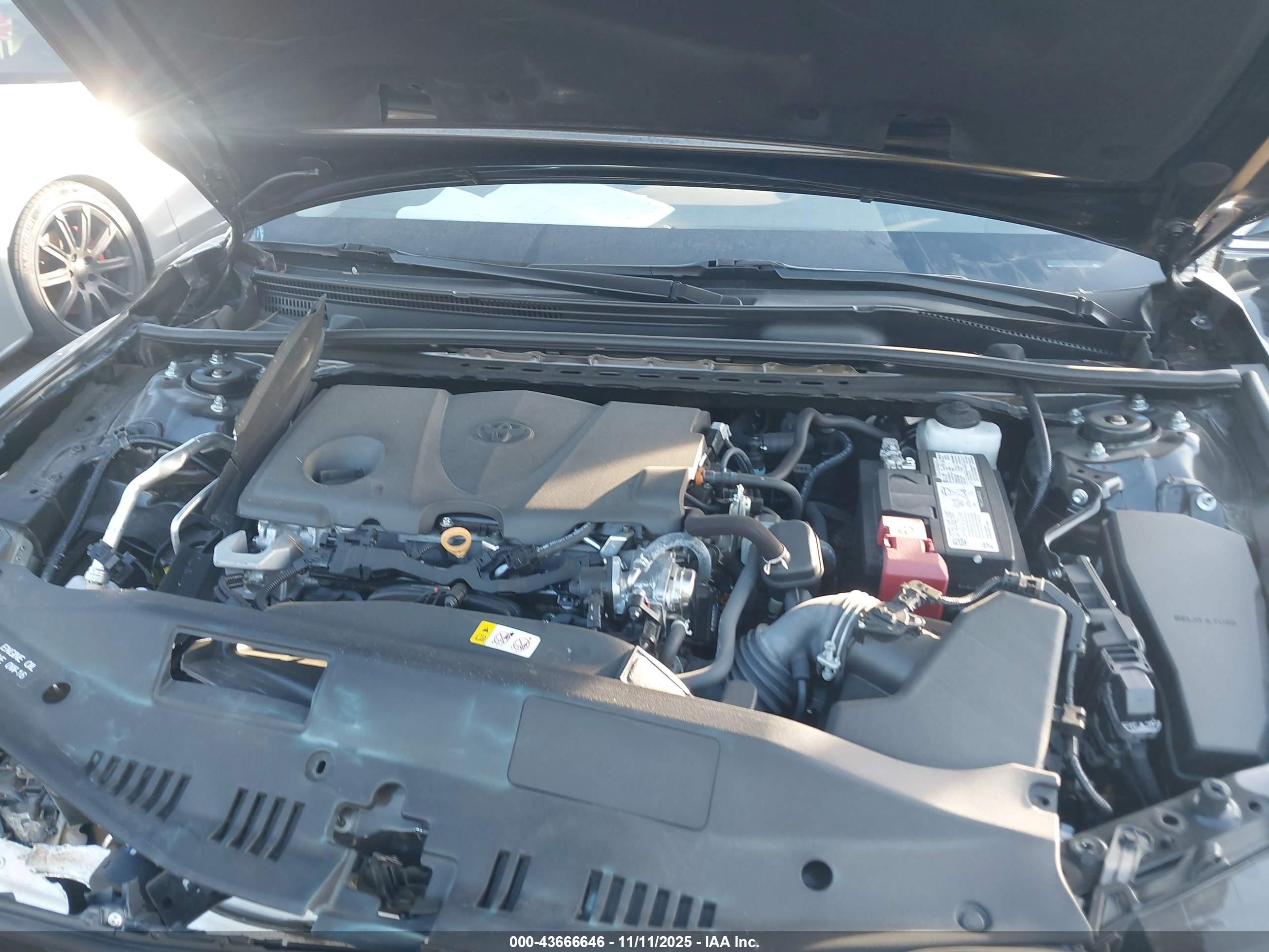 TOYOTA CAMRY image 10
