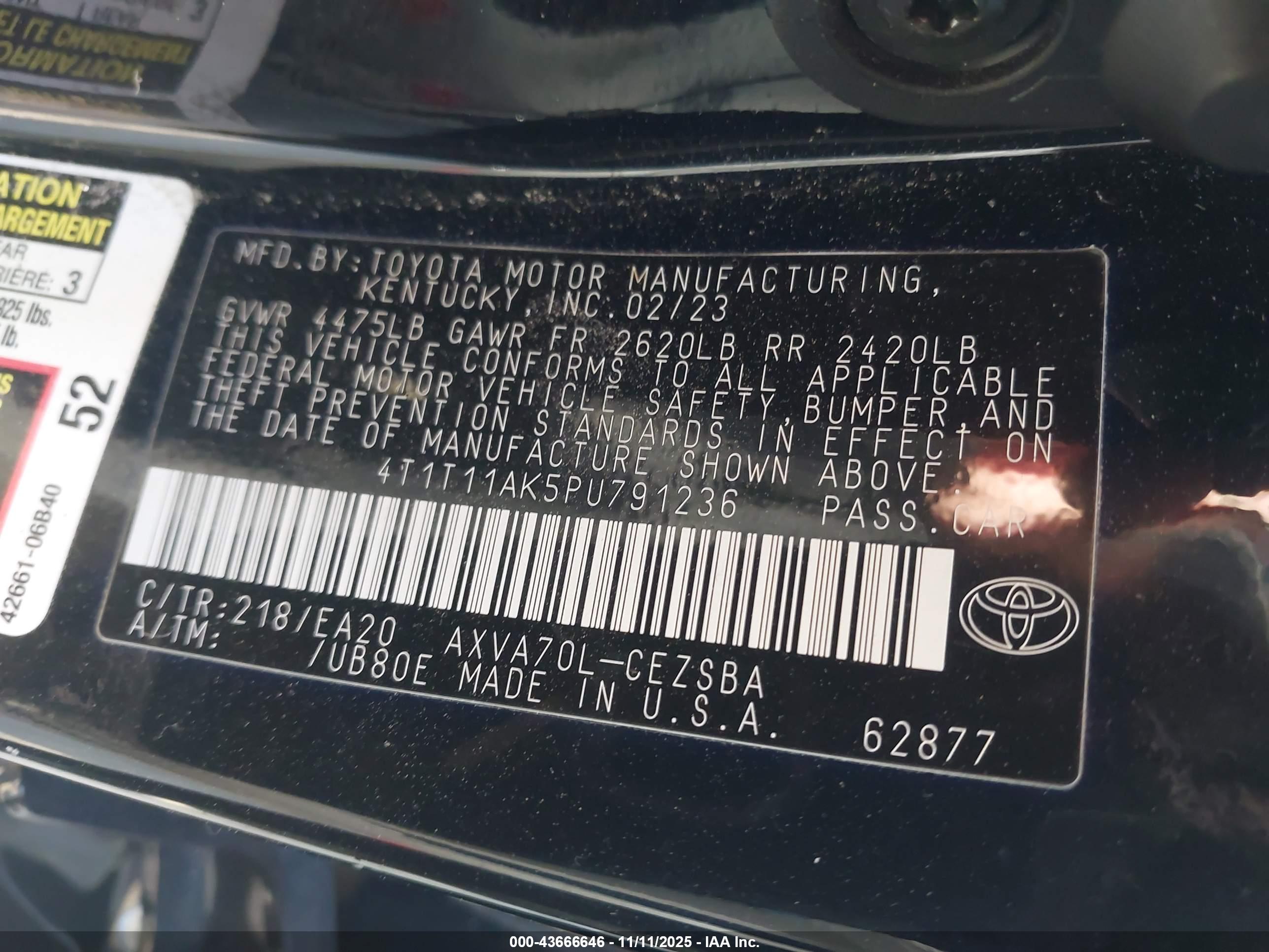 TOYOTA CAMRY image 9