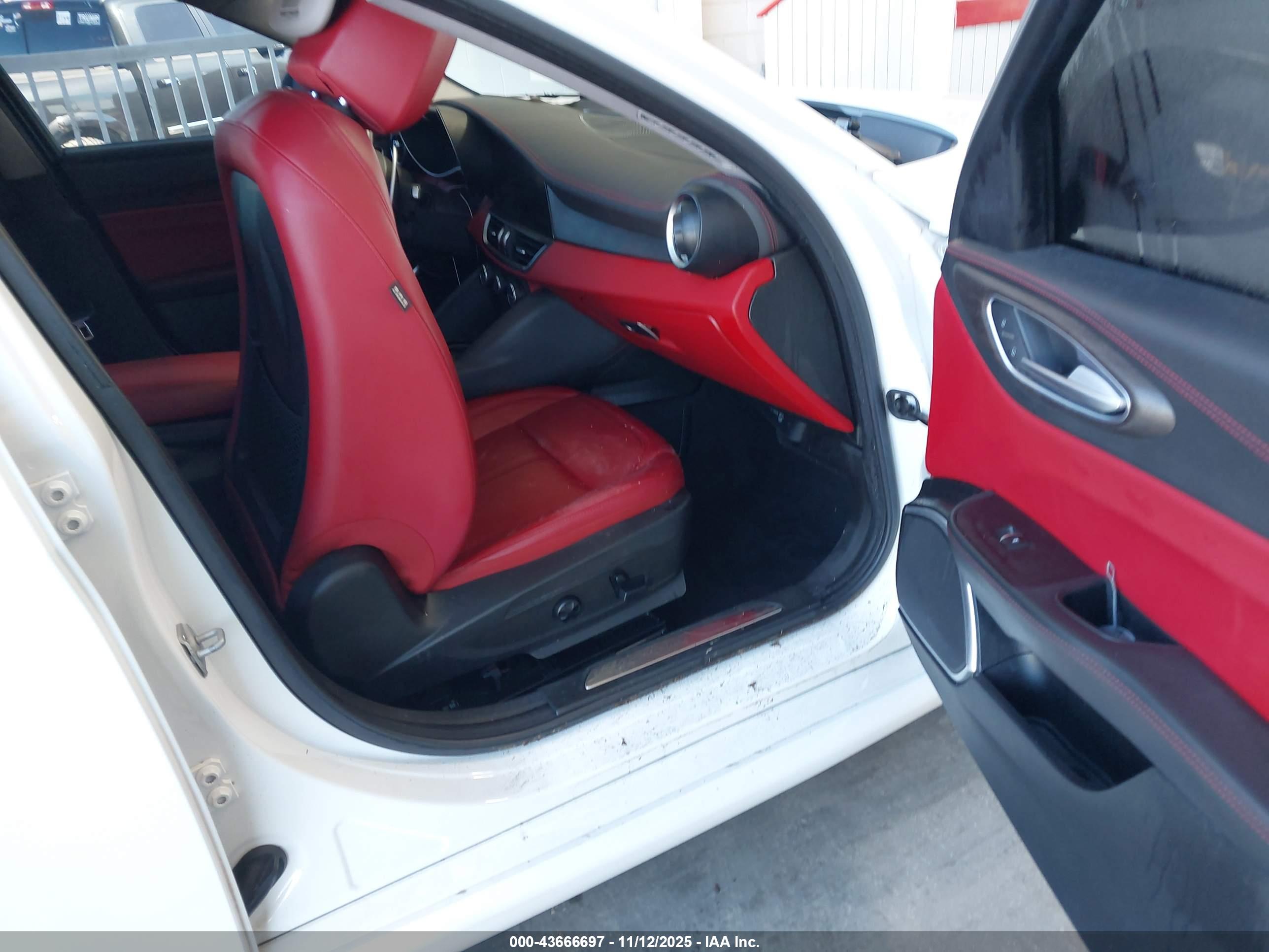ALFA ROMEO image 5