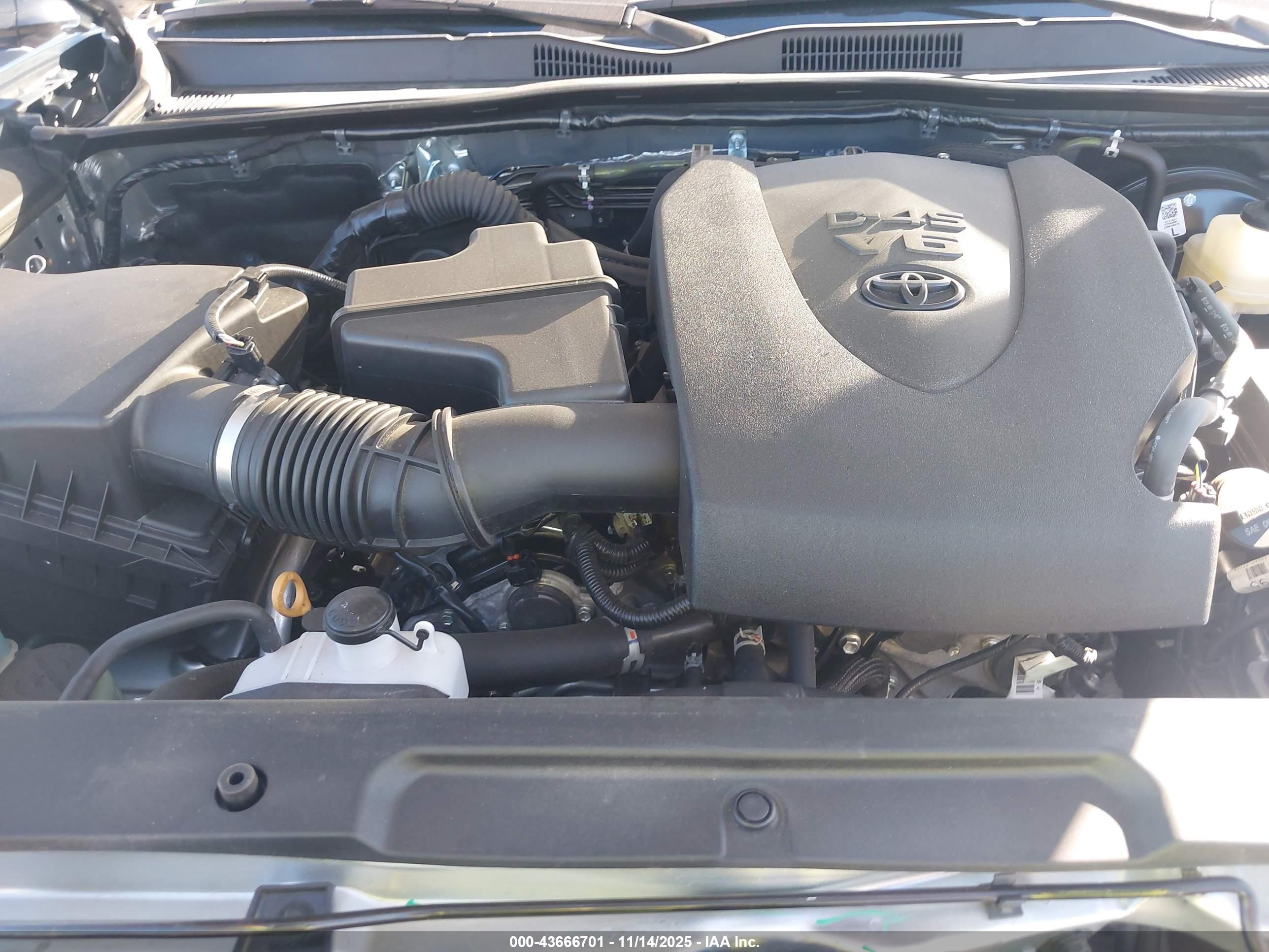 TOYOTA TACOMA image 10