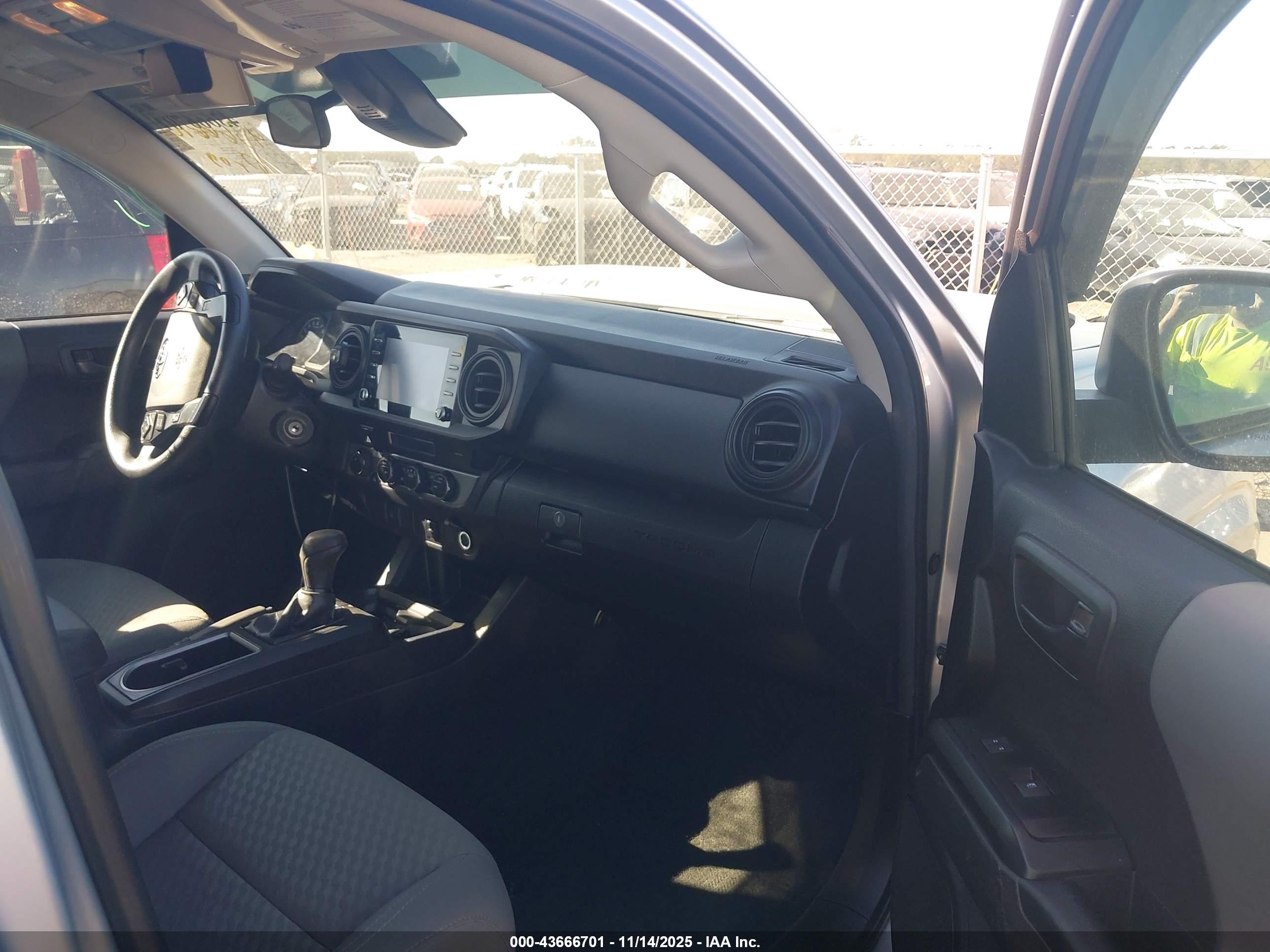 TOYOTA TACOMA image 5