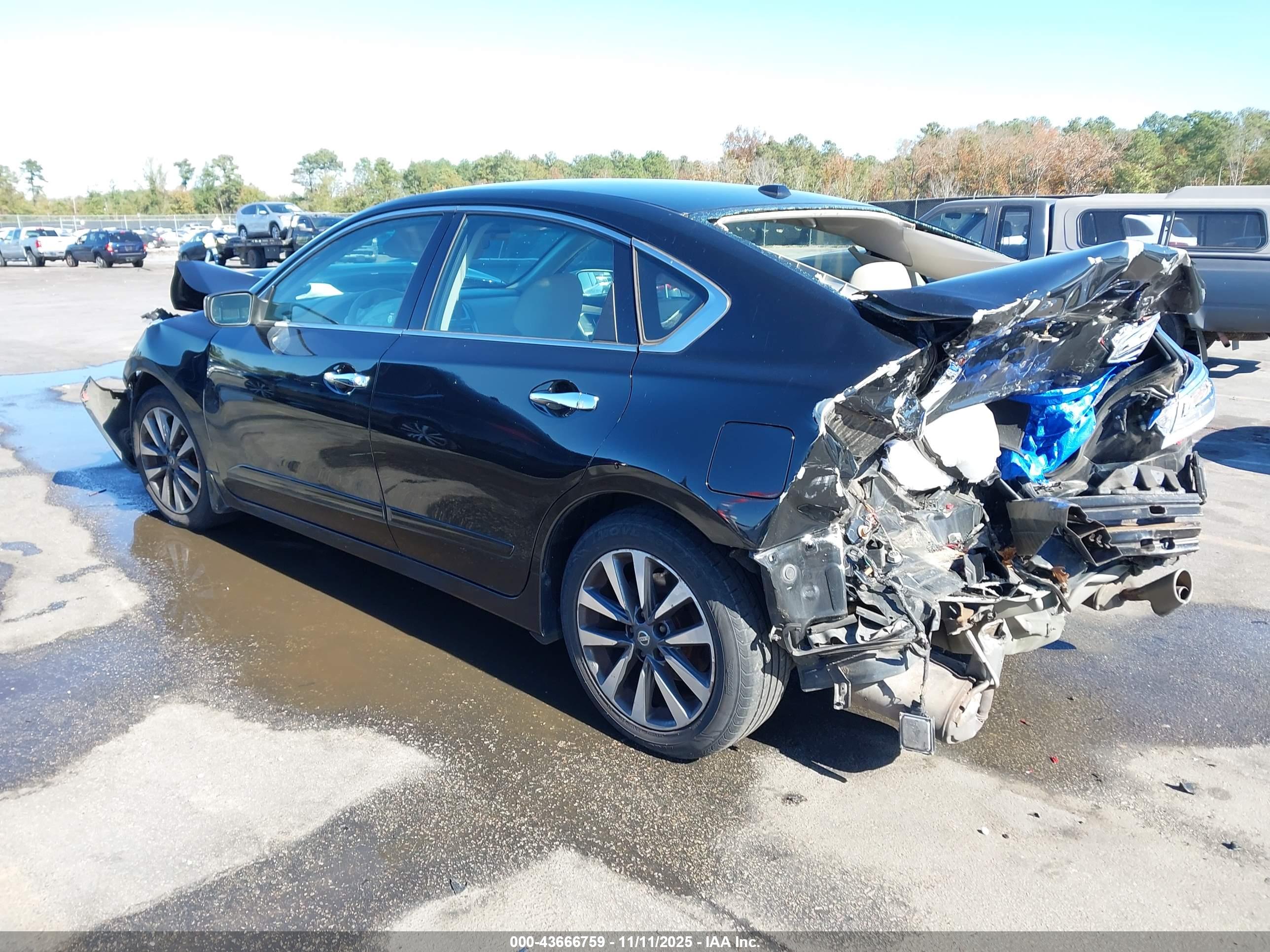 NISSAN ALTIMA image 3