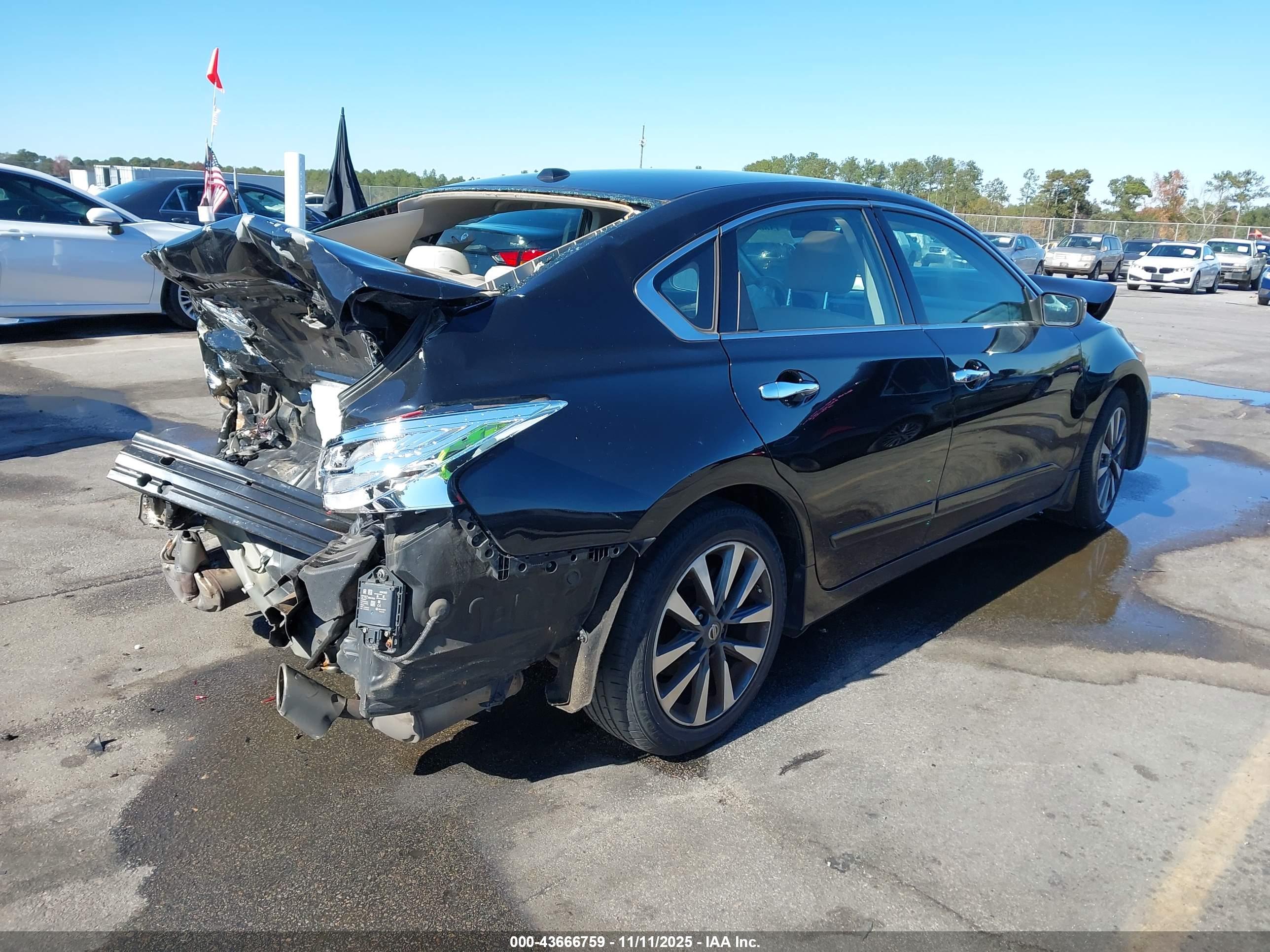 NISSAN ALTIMA image 4