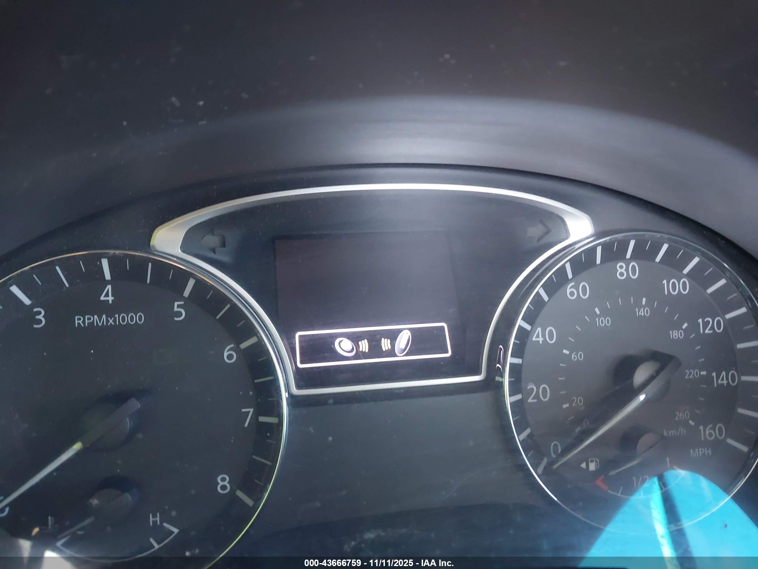 NISSAN ALTIMA image 7