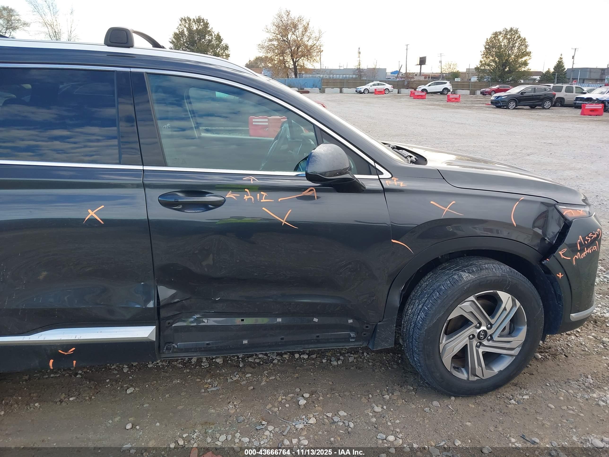 HYUNDAI SANTA image 6