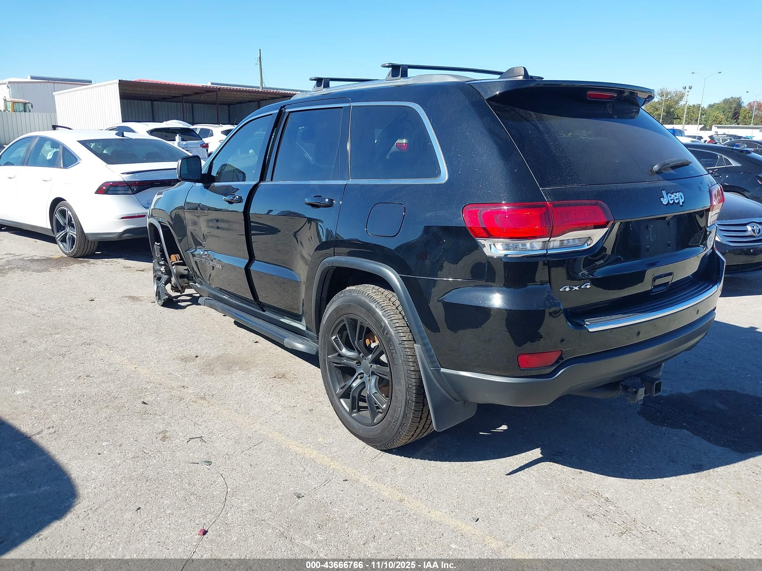 JEEP GRAND image 3