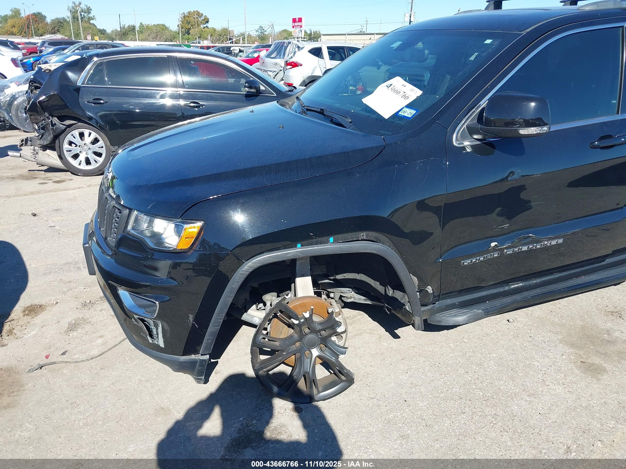 JEEP GRAND image 6