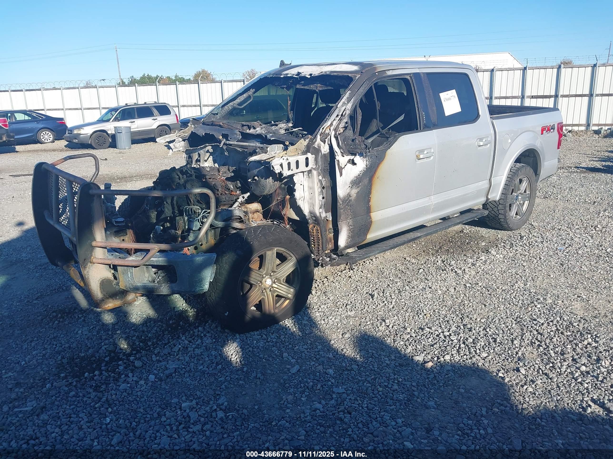 FORD F-150 image 2