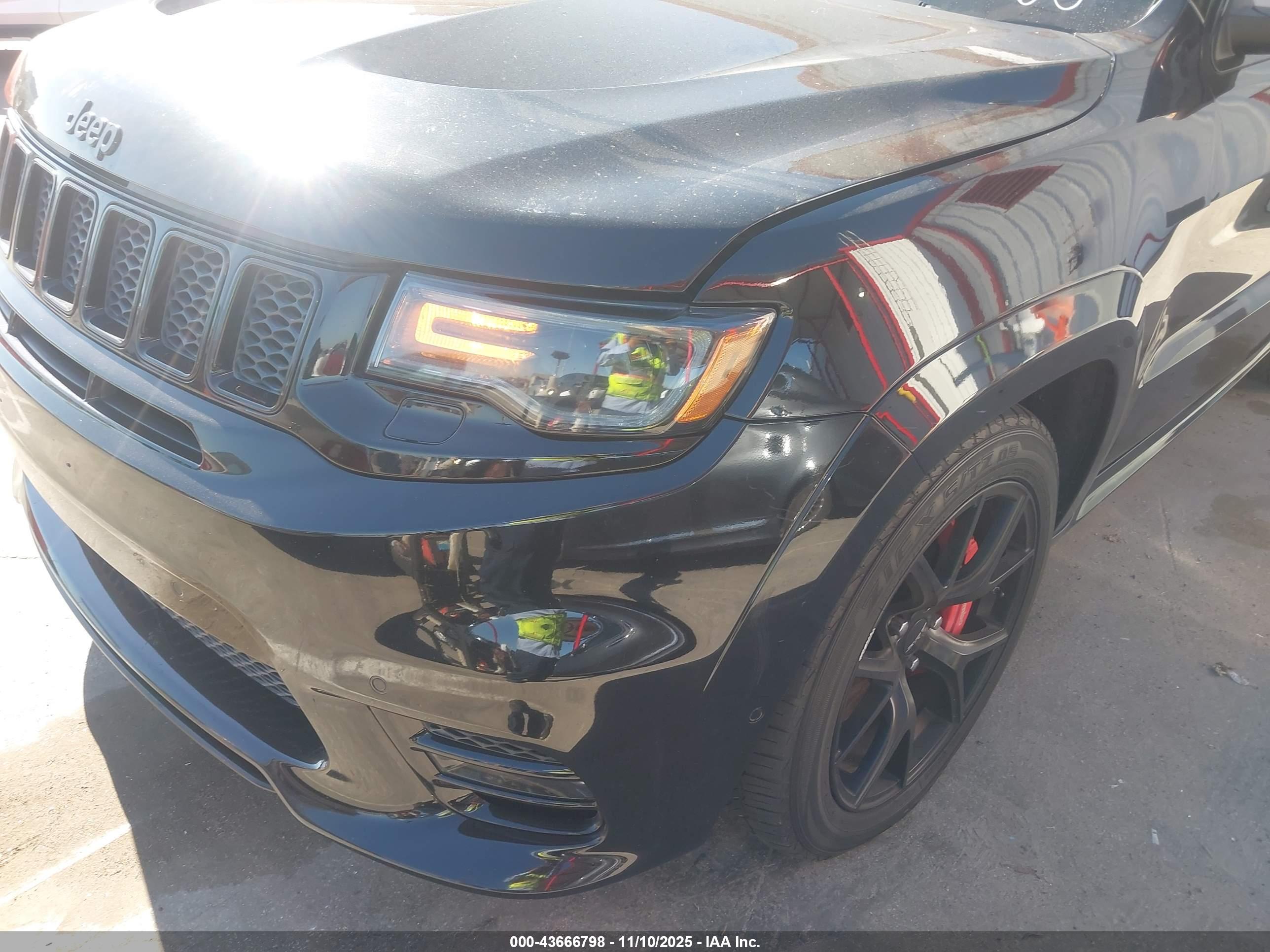 JEEP GRAND image 6