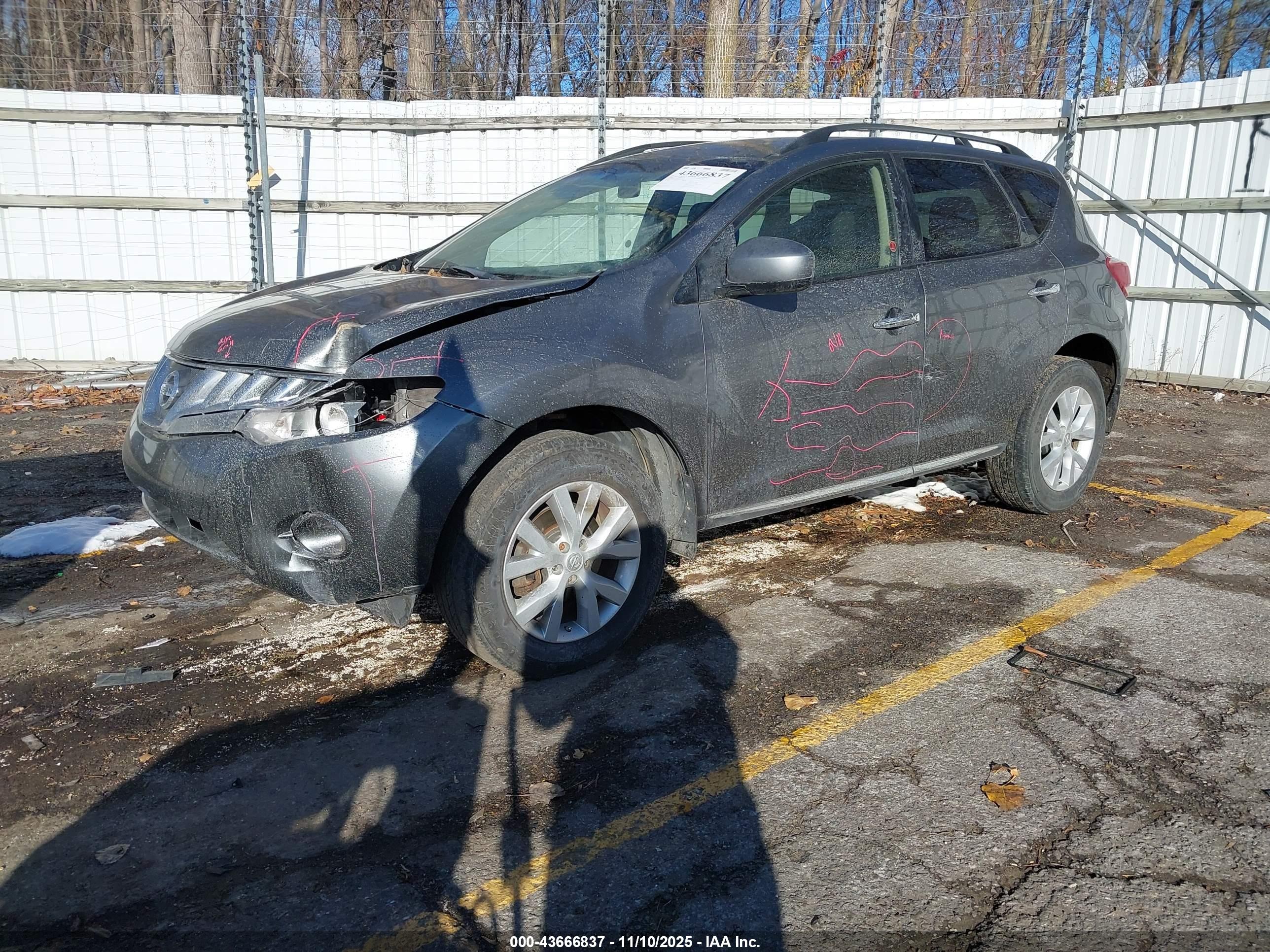 NISSAN MURANO image 2