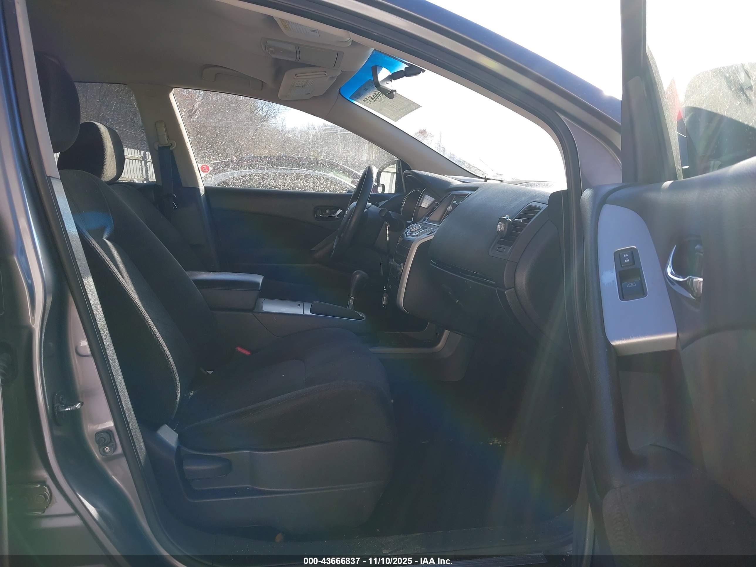 NISSAN MURANO image 5
