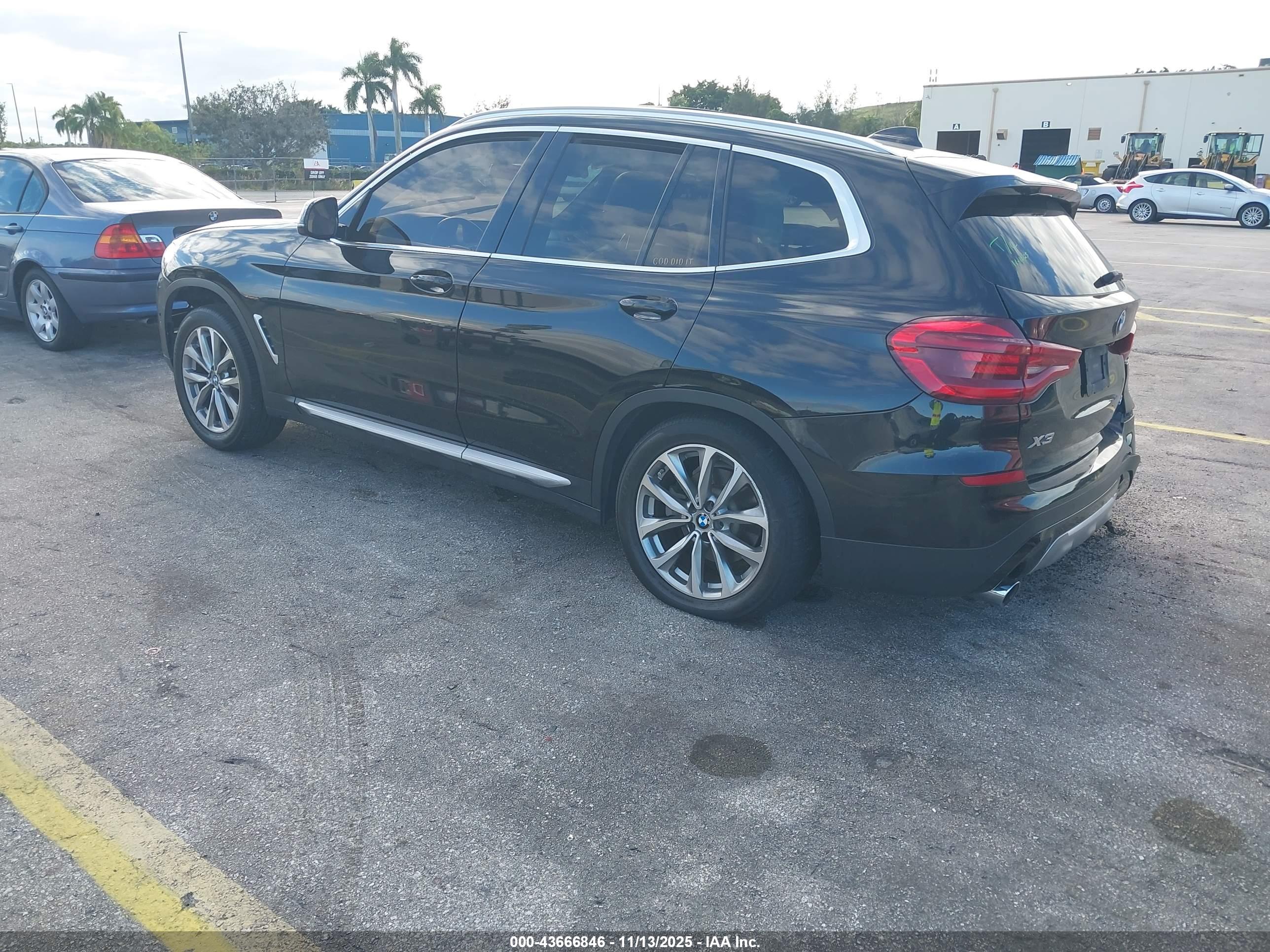 BMW X3 image 3