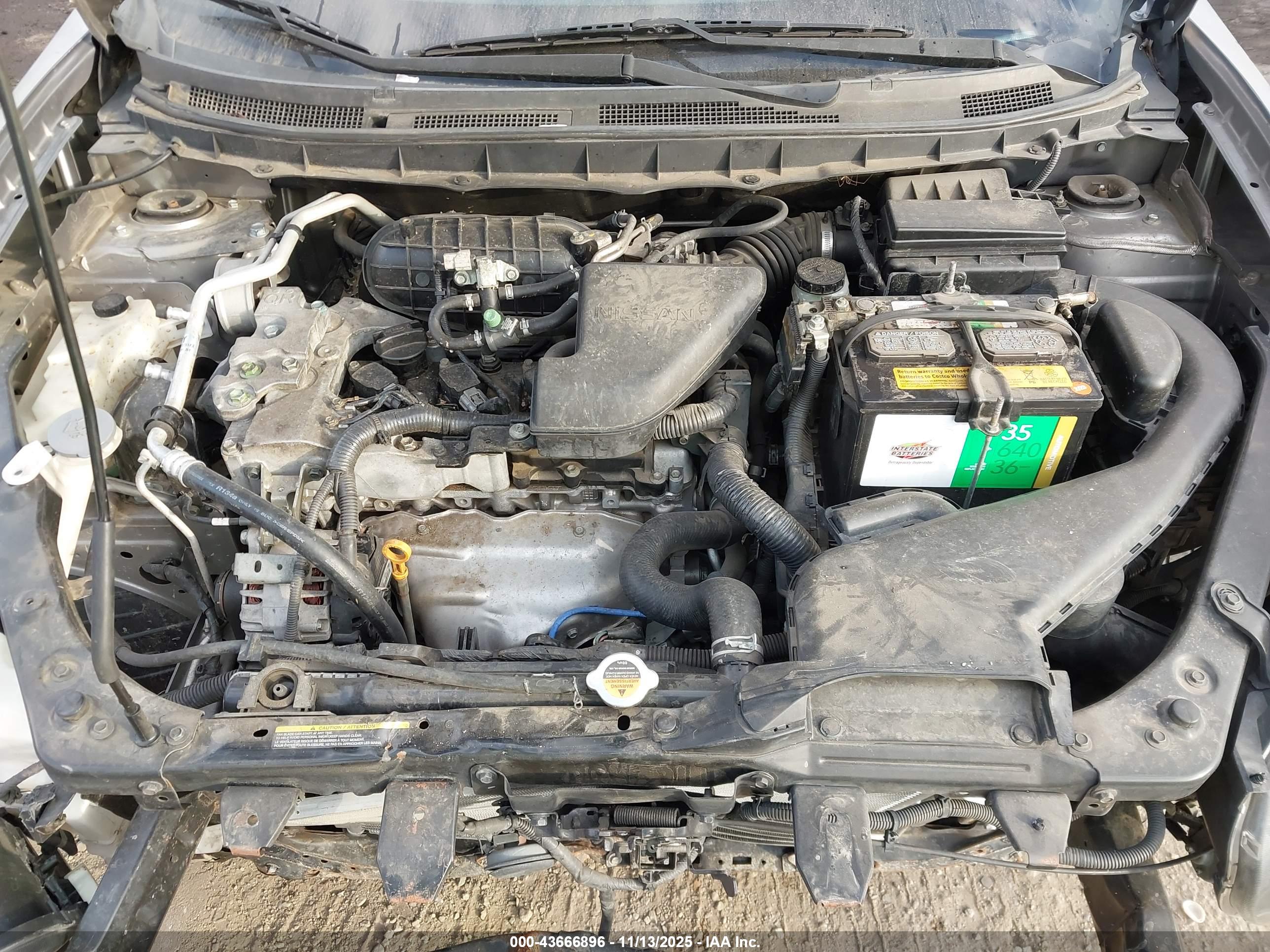 NISSAN ROGUE image 10