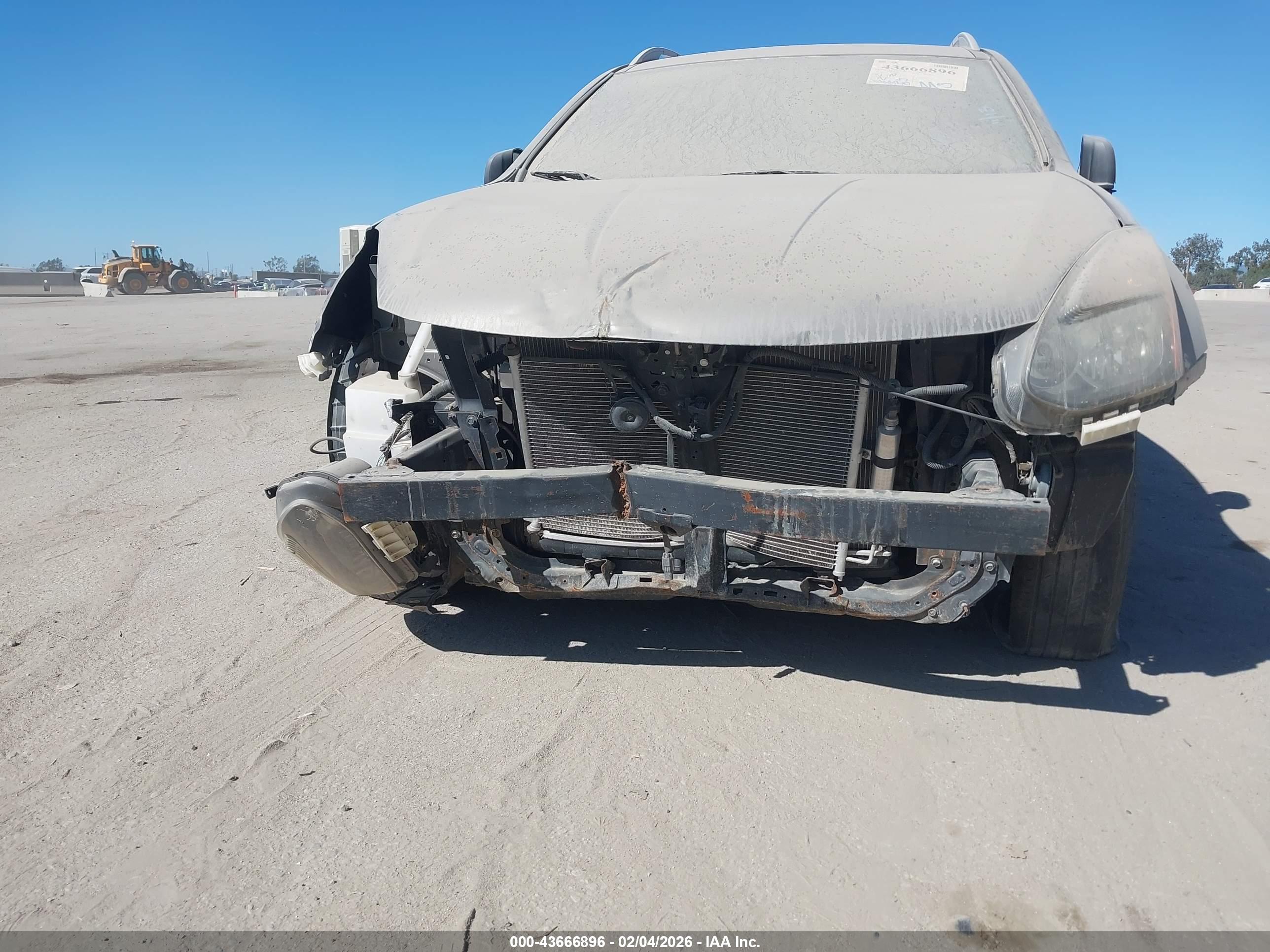NISSAN ROGUE image 6