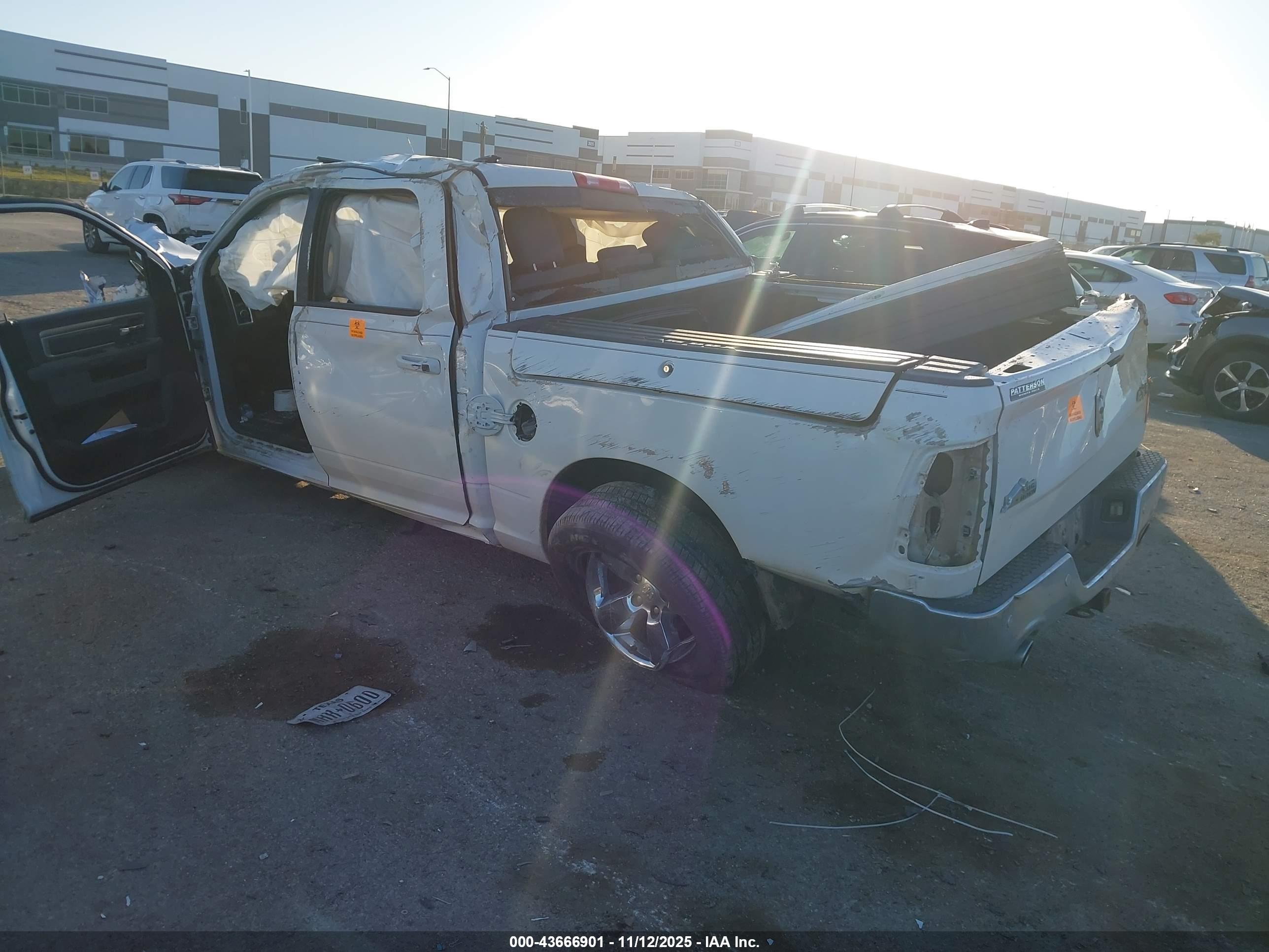 RAM 1500 image 3