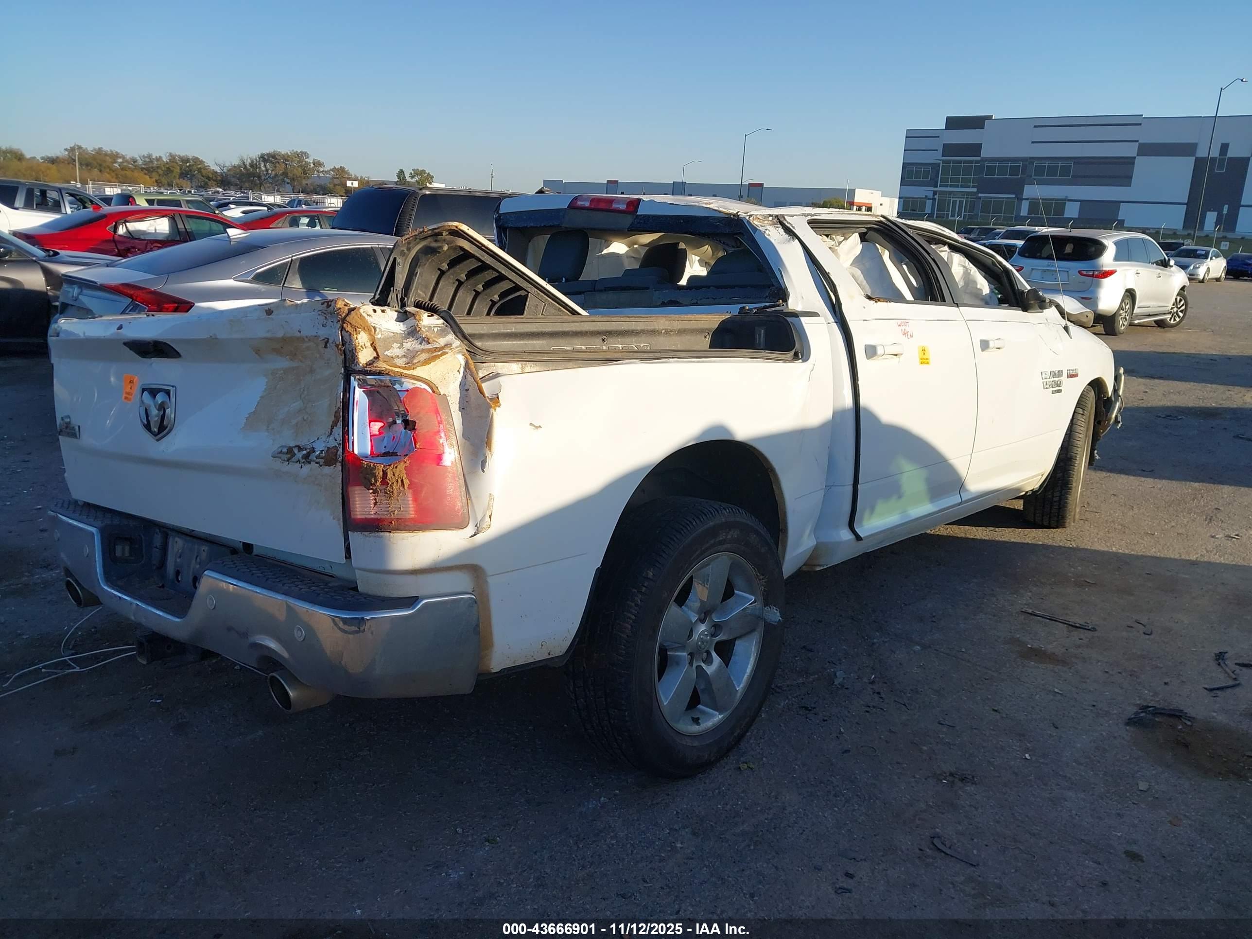 RAM 1500 image 4