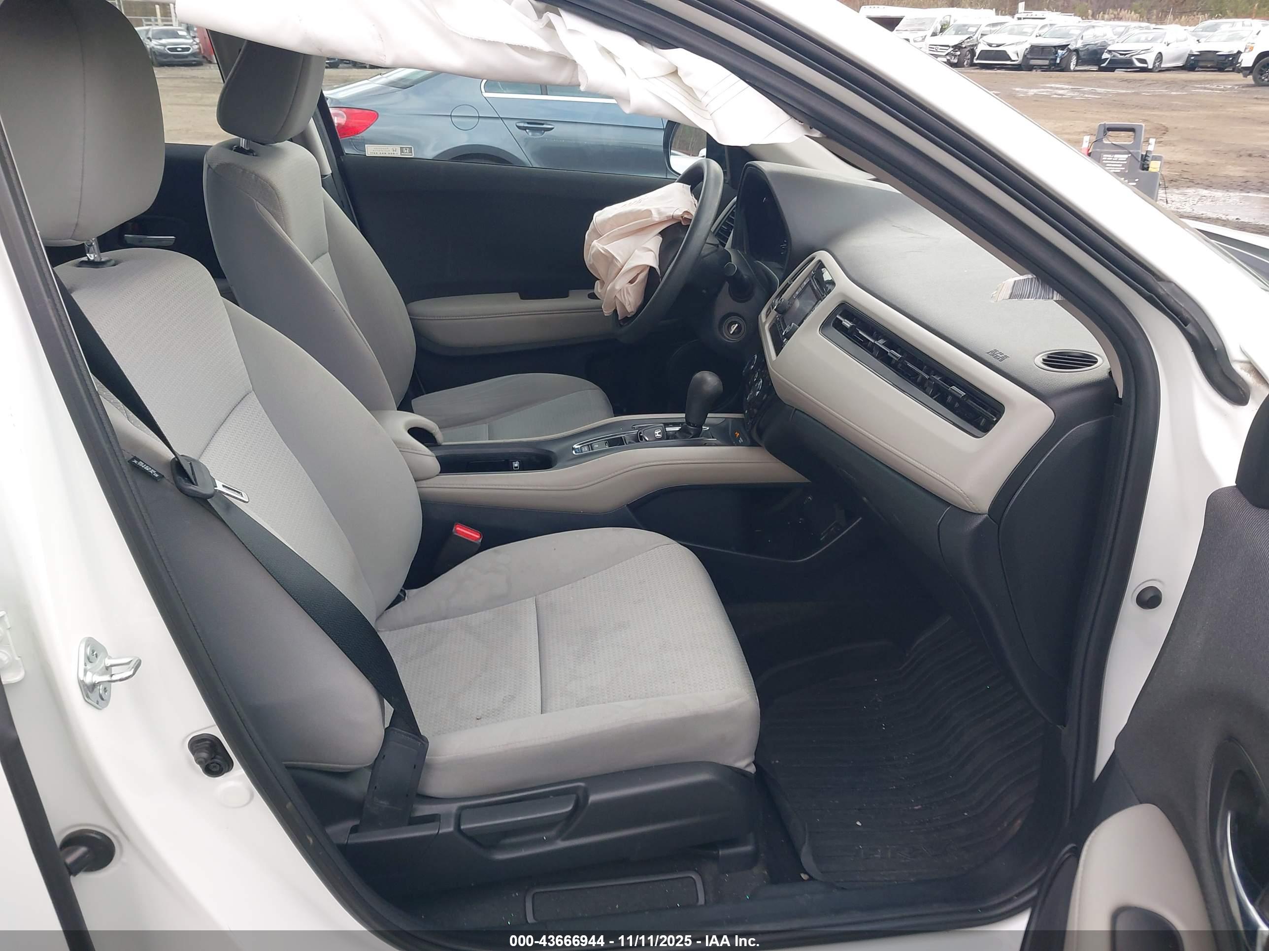 HONDA HR-V image 5