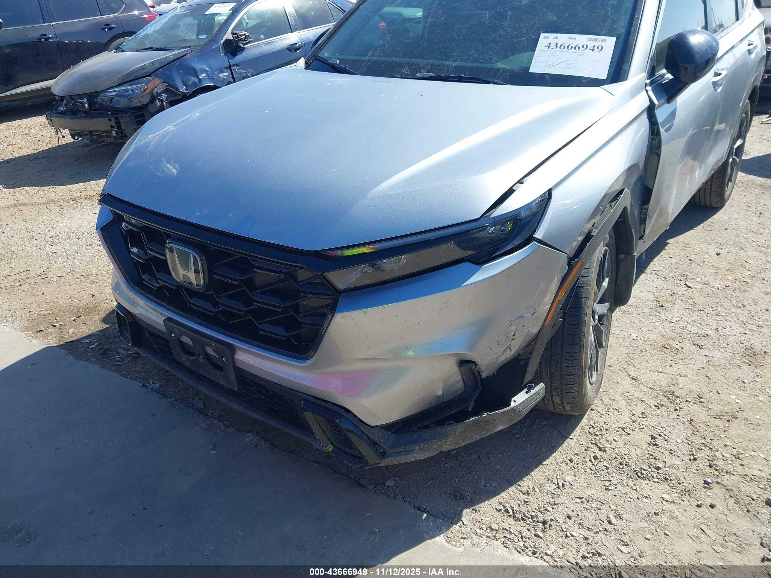 HONDA CR-V image 6