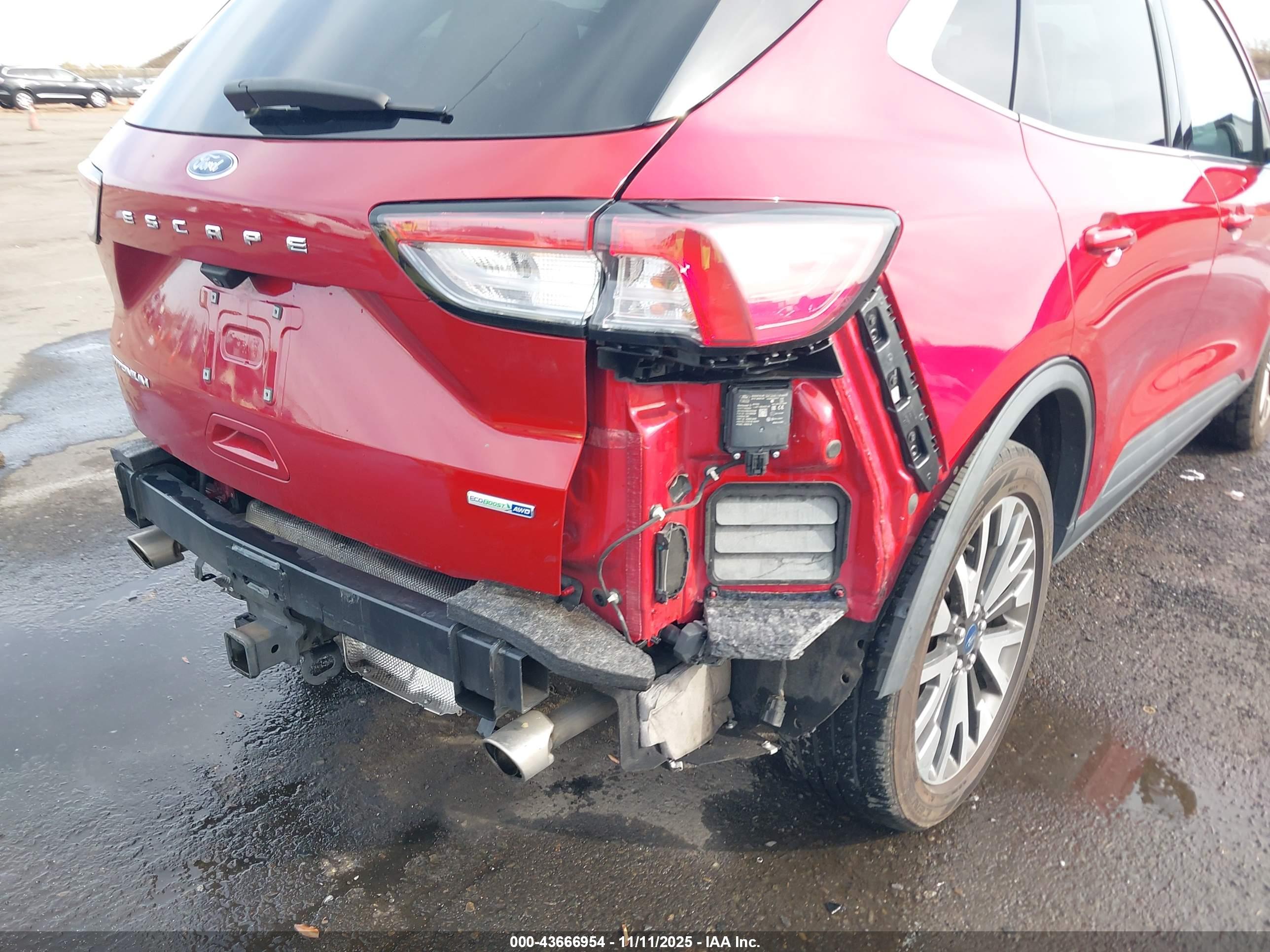 FORD ESCAPE image 6