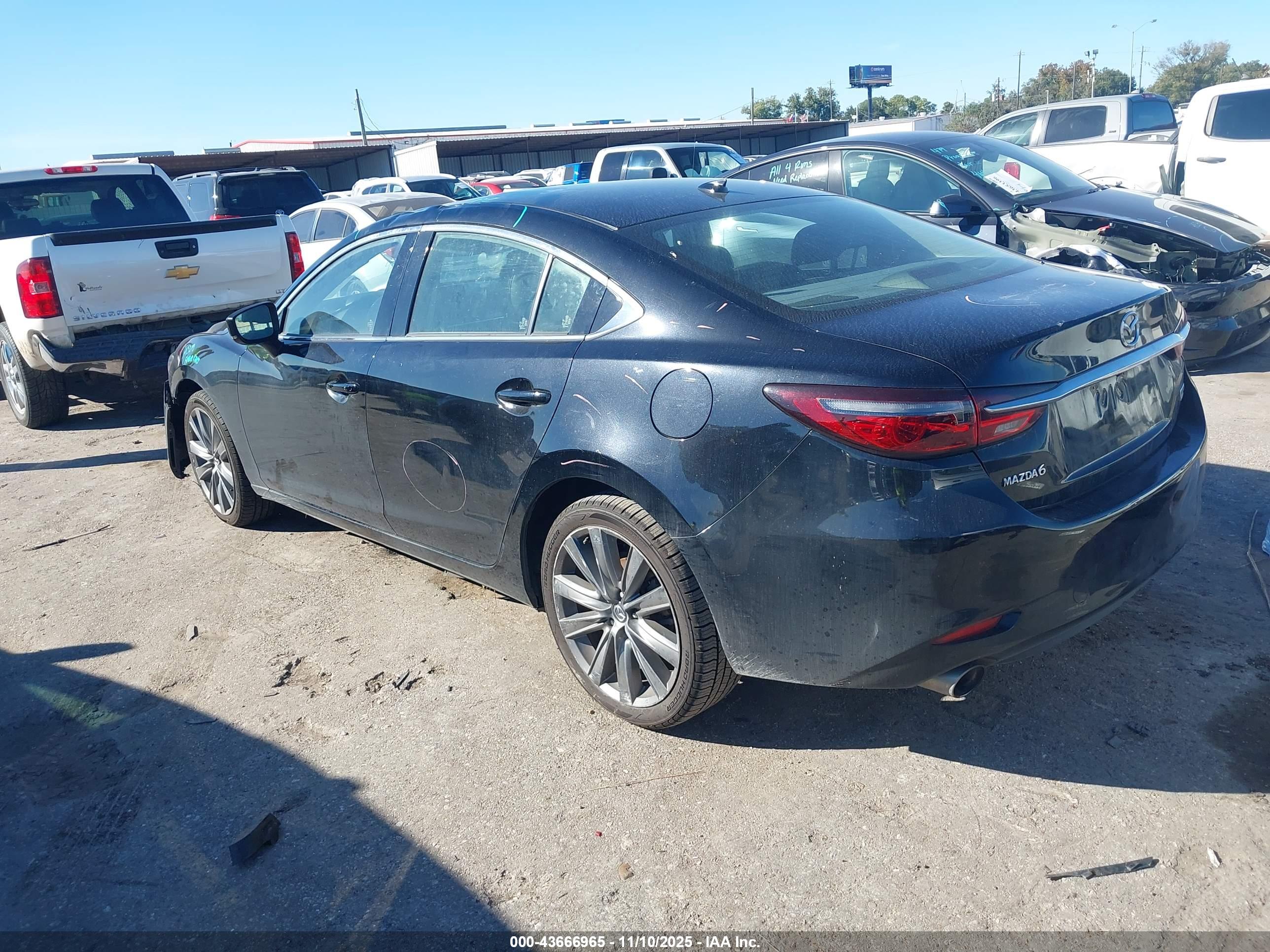MAZDA MAZDA6 image 3
