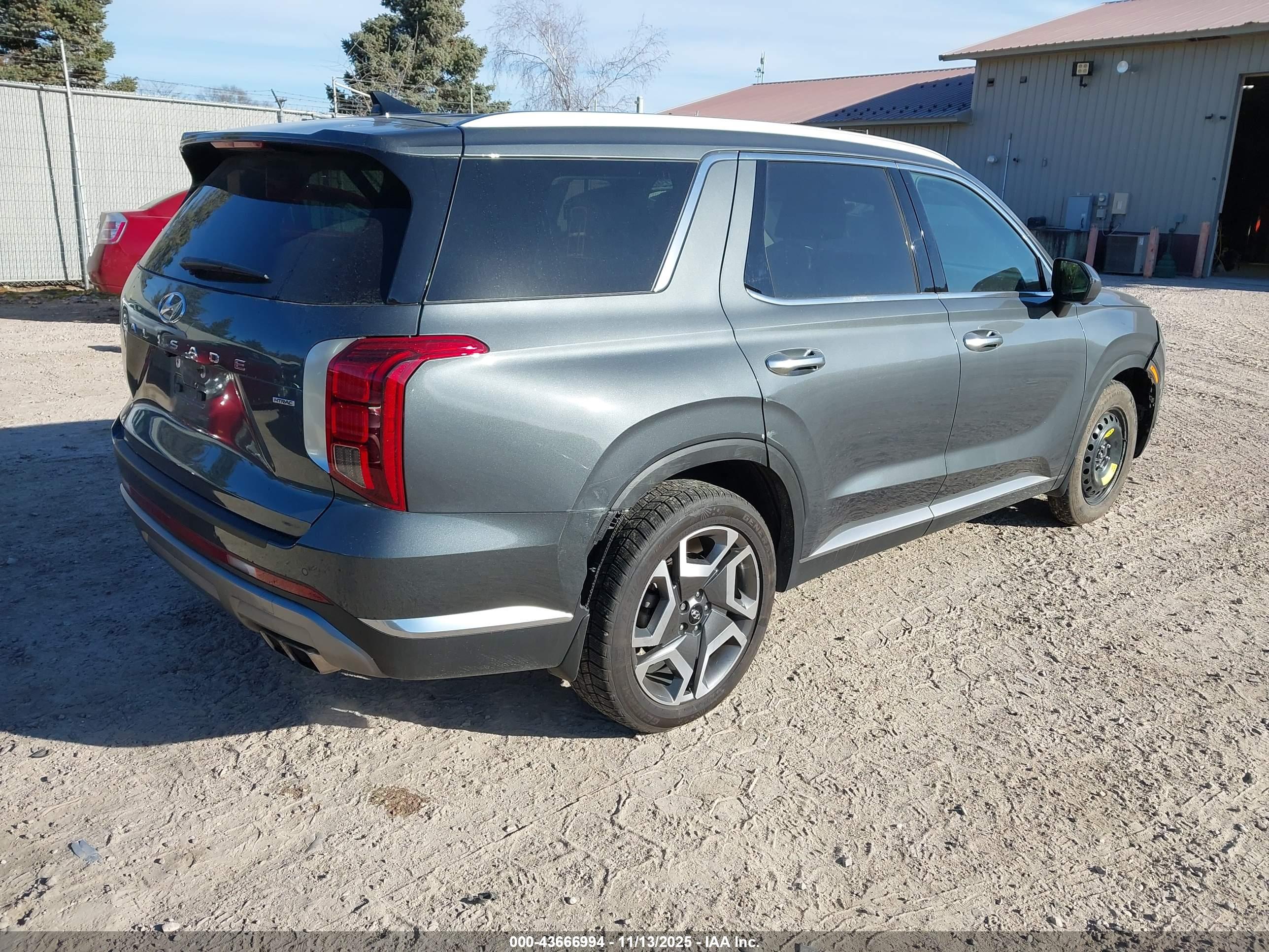 HYUNDAI PALISADE image 4